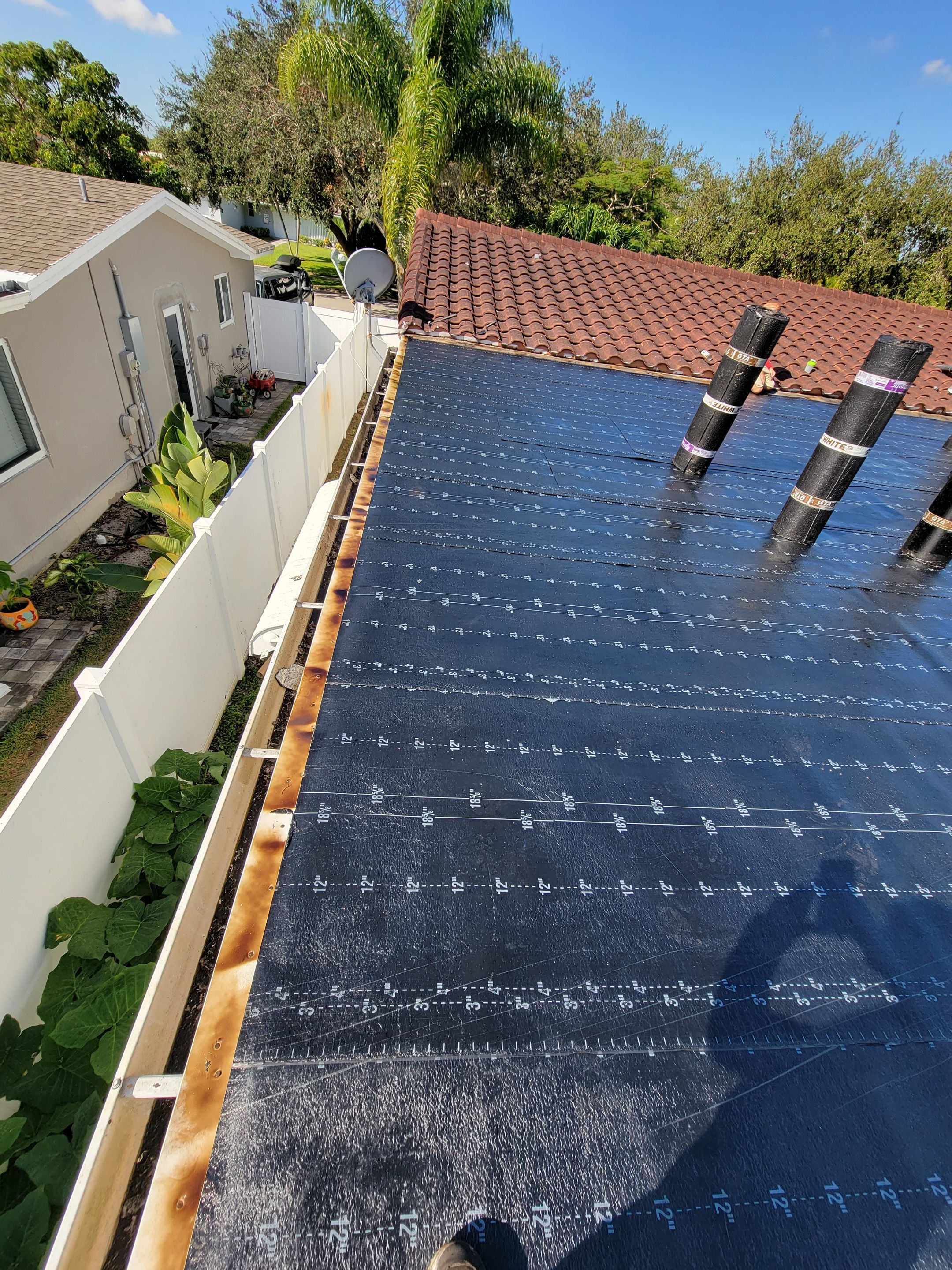 N 52nd Ave., Hollywood, FL by G&J Roofing 