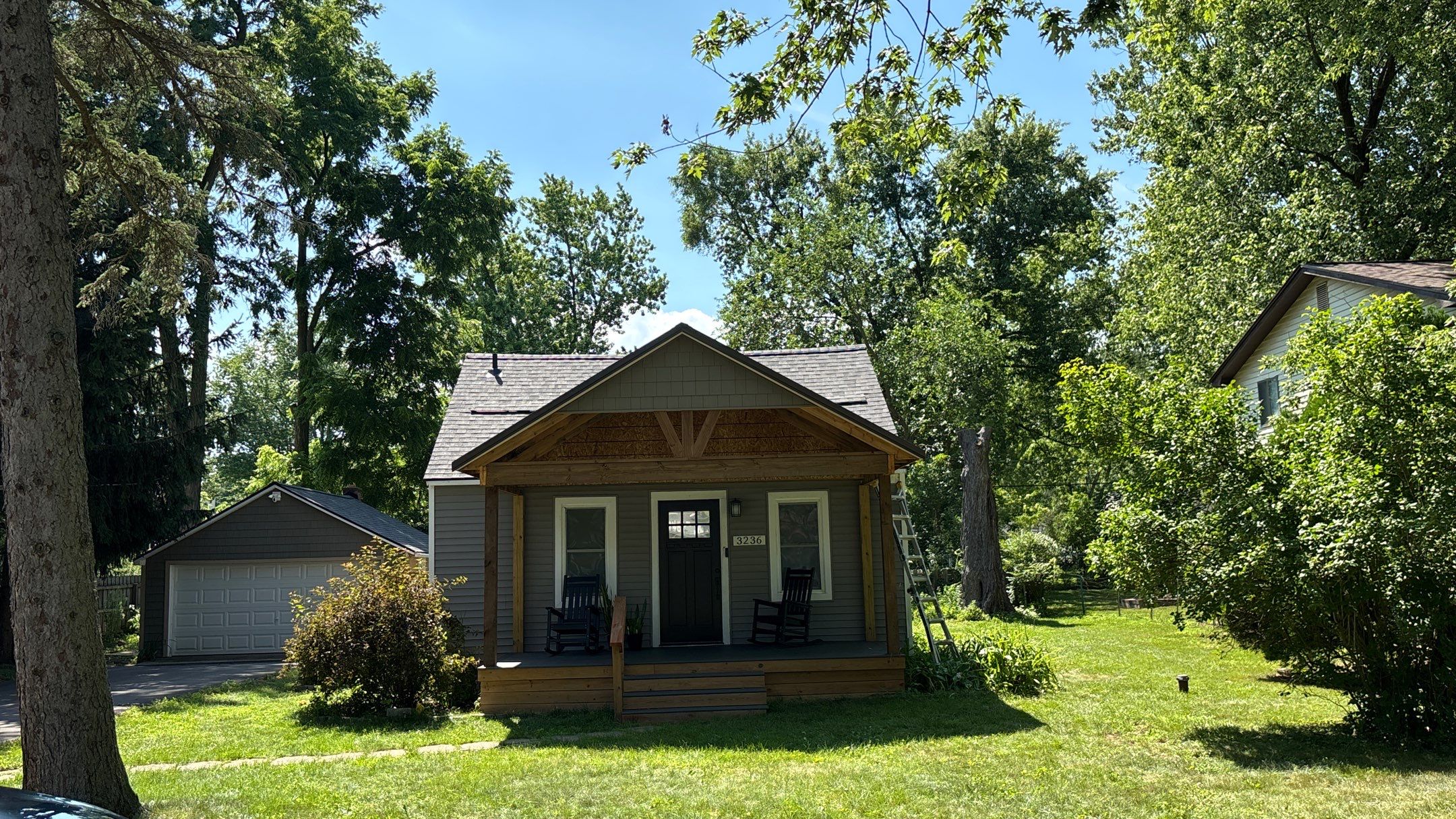 Roof Replacement using Owens Corning Peppercorn by 180 Contractors