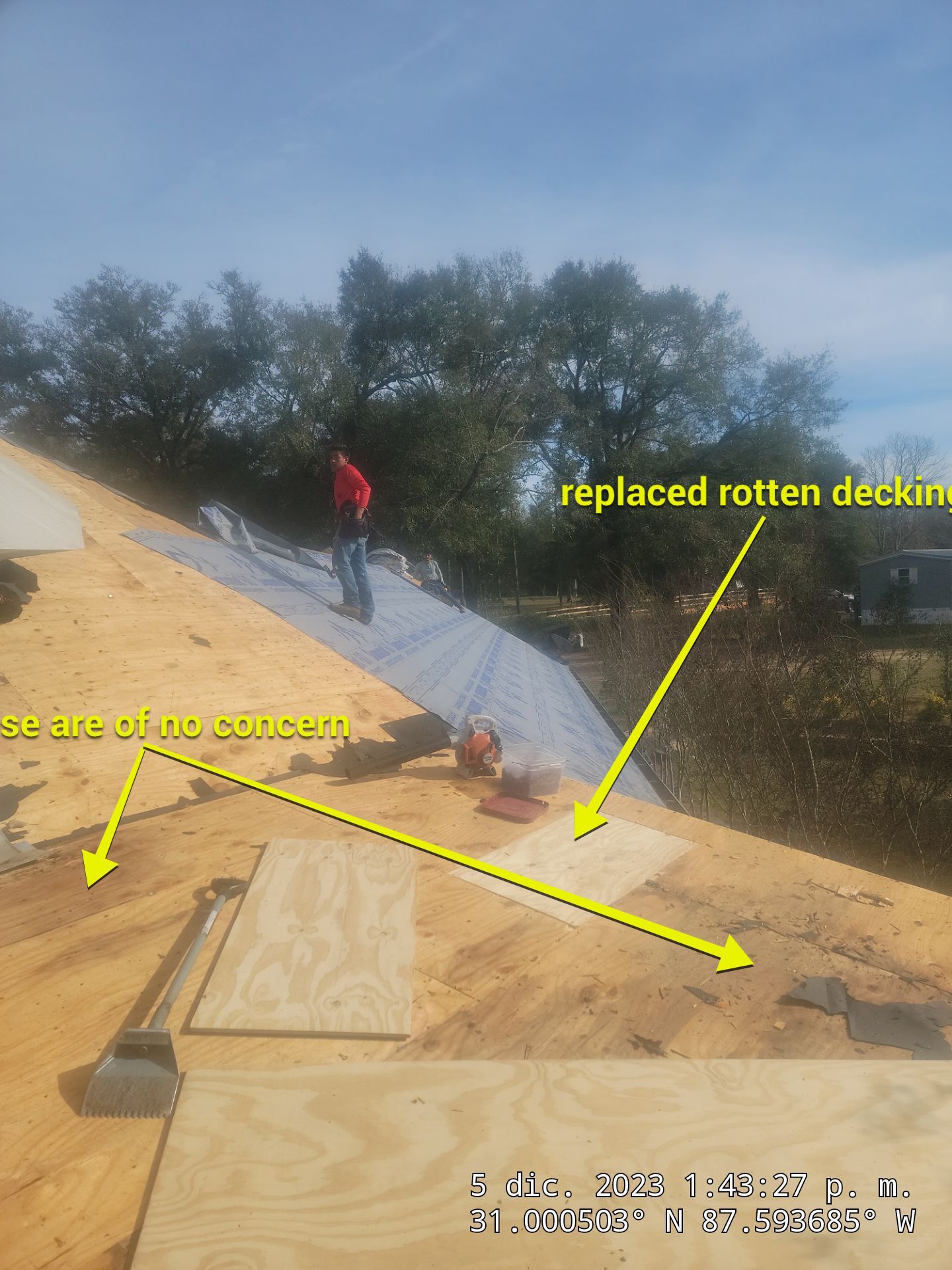 Jaye by IAM Roofing LLC