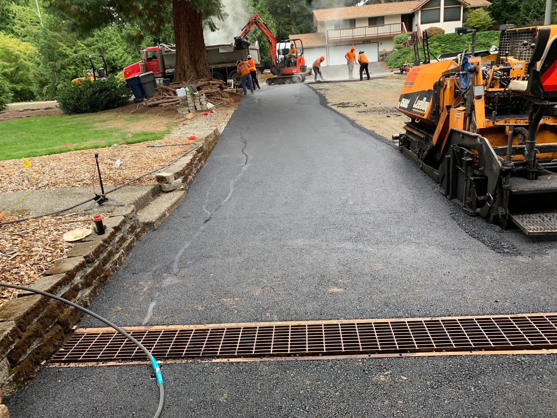 Asphalt Driveway Repair | Edmonds  by Jireh Asphalt & Concrete Inc 