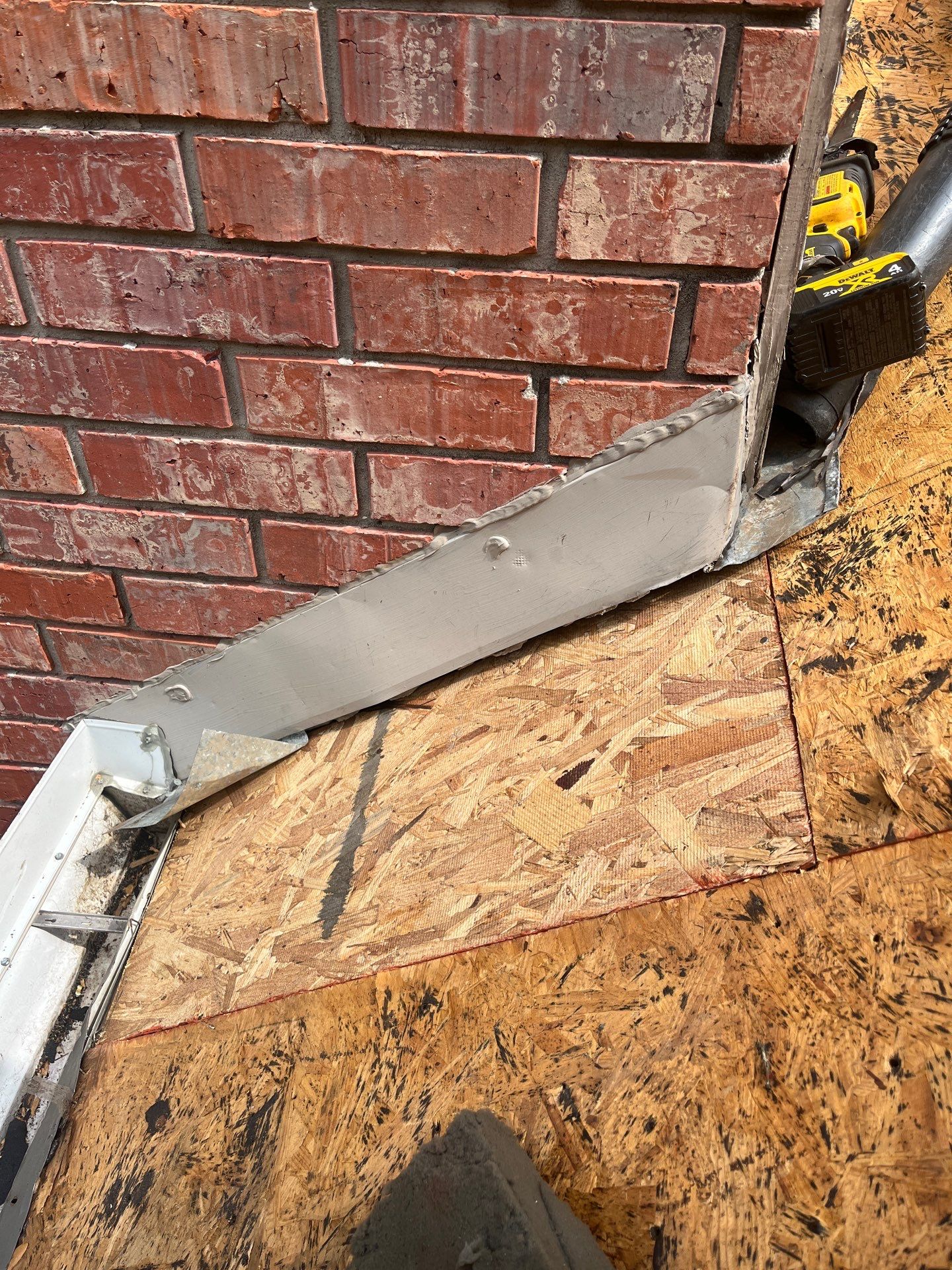 Residential Roofing Installation using Owen's Corning Duration (Lifetime) Shingles by Roof Repair Company