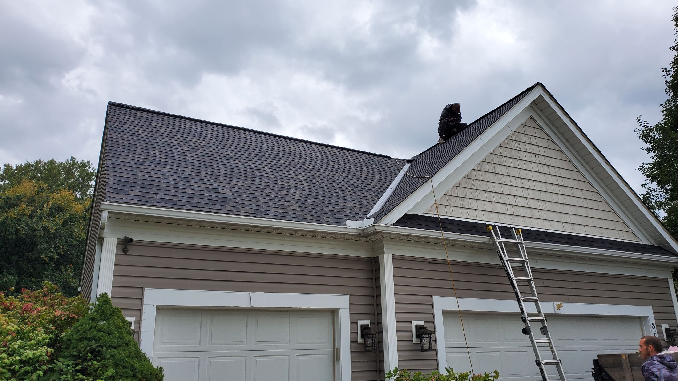Residential Roofing Installation using Owens Corning Duration, Black Sable by Absolute Roofing and Construction