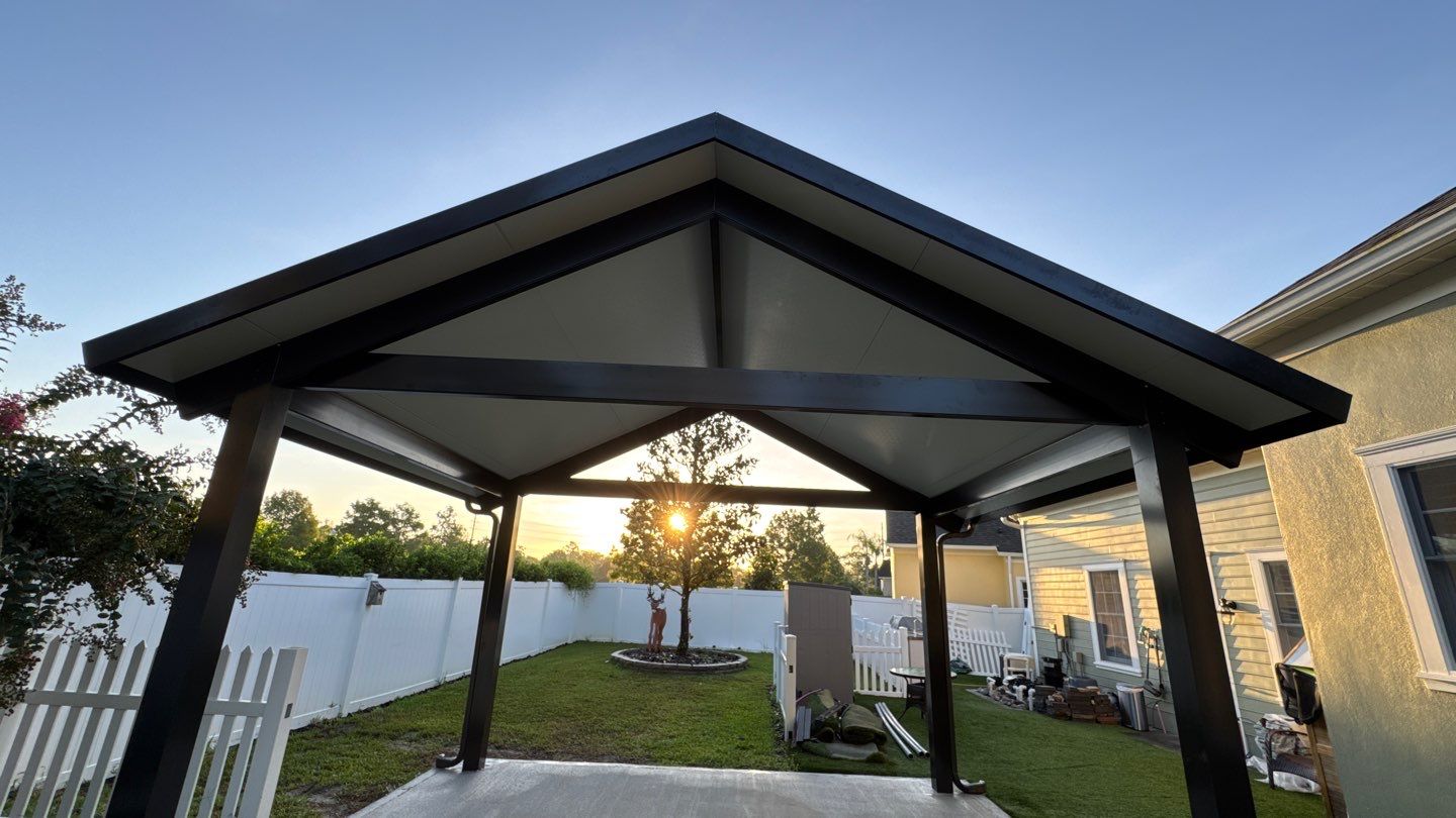 Aluminum pavilion by Orlando pergolas 