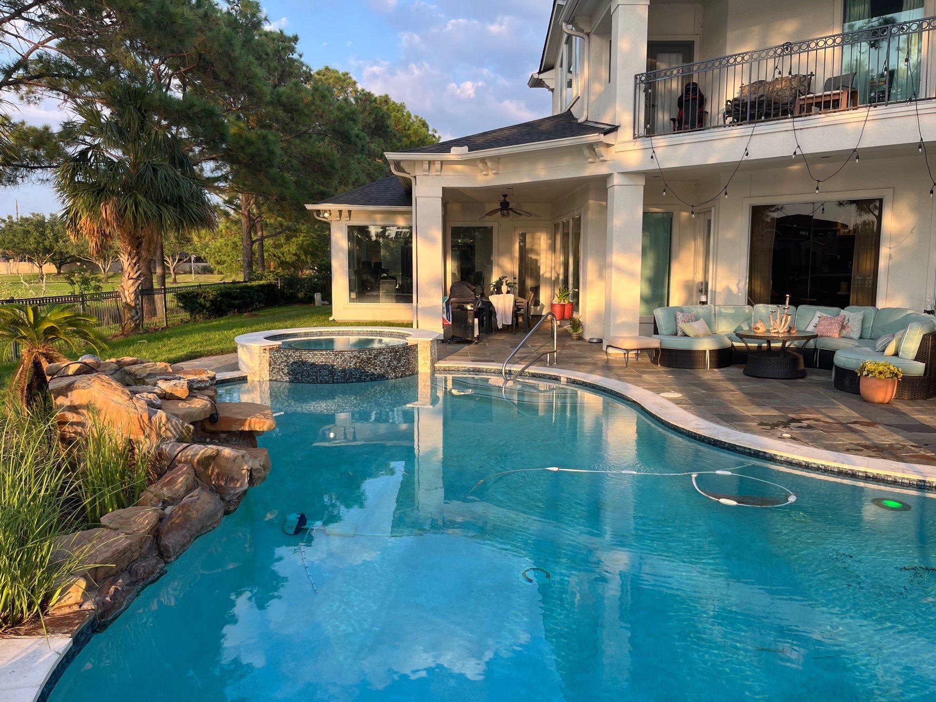 GAF HDZ Charcoal Roof Installation for Elegant Houston Home by Houston Roofing & Construction