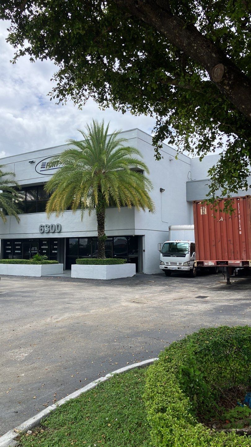 NEW DORAL INVESTMENT CORP by Souffront Construction & Engineering
