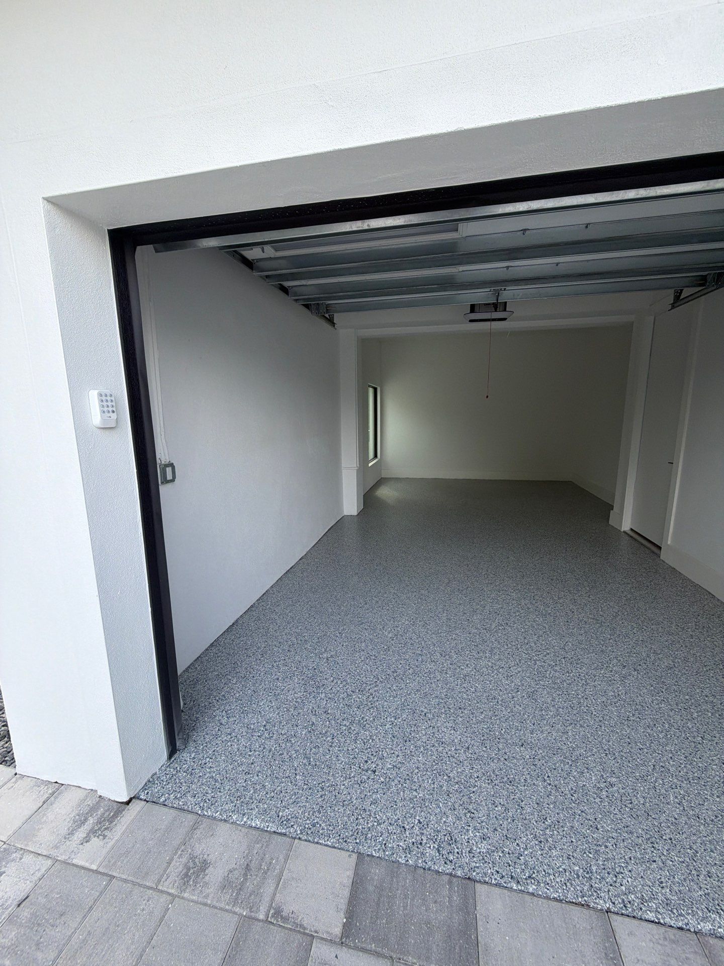 Residential Garage Floor Preparation and Epoxy Coating in Dunedin by Performance Floors & Coating