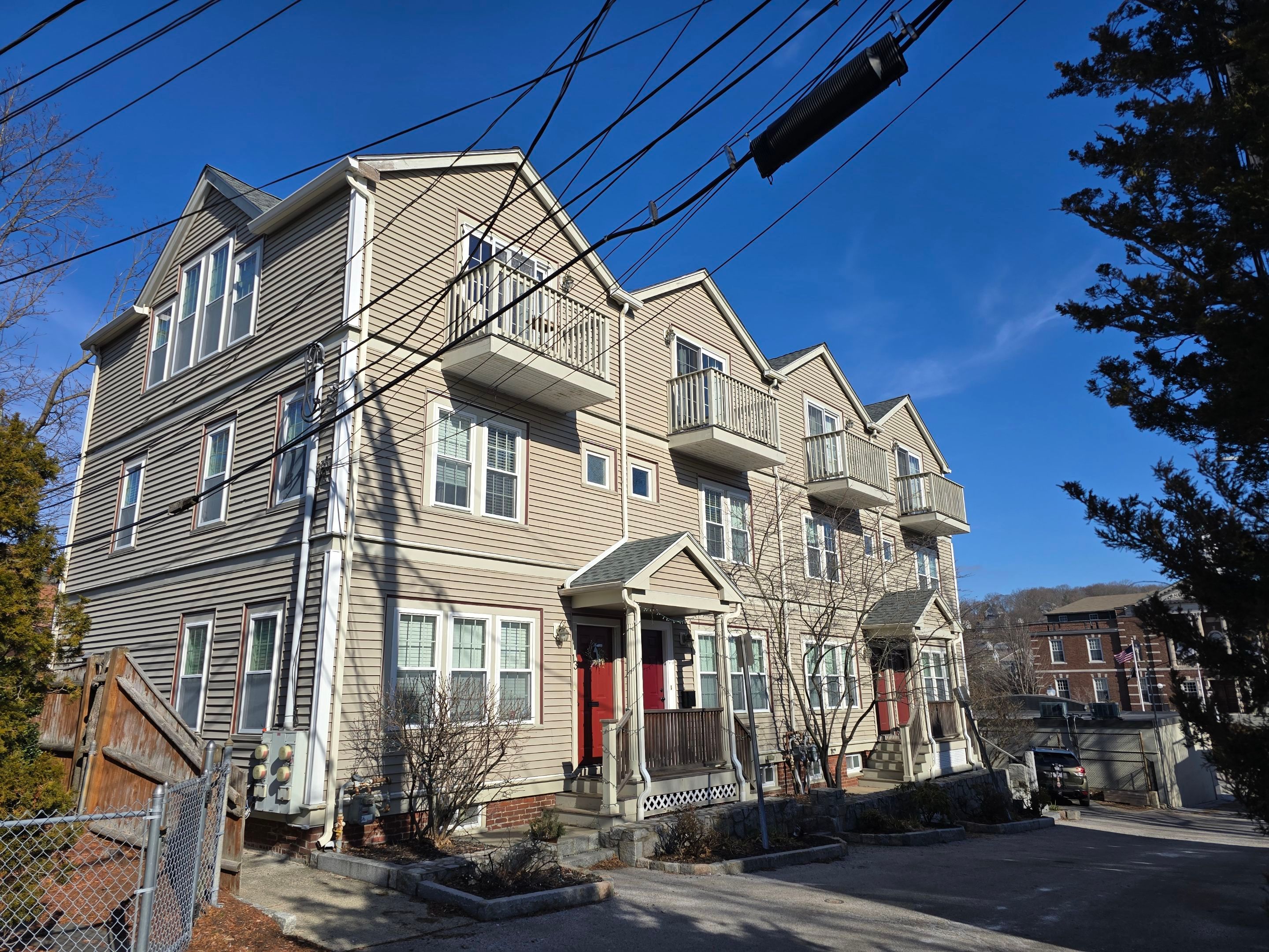 Vinyl siding and Entry Doors inn  Watertown, MA by UBrothers Construction