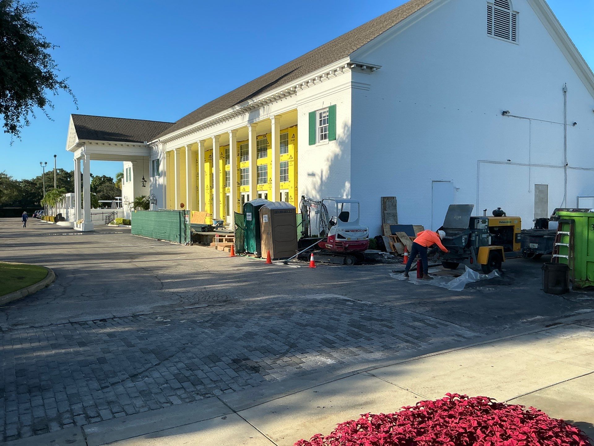 Round Downspouts and Seamless Gutter Installation in Tampa FL by Gutter Professors