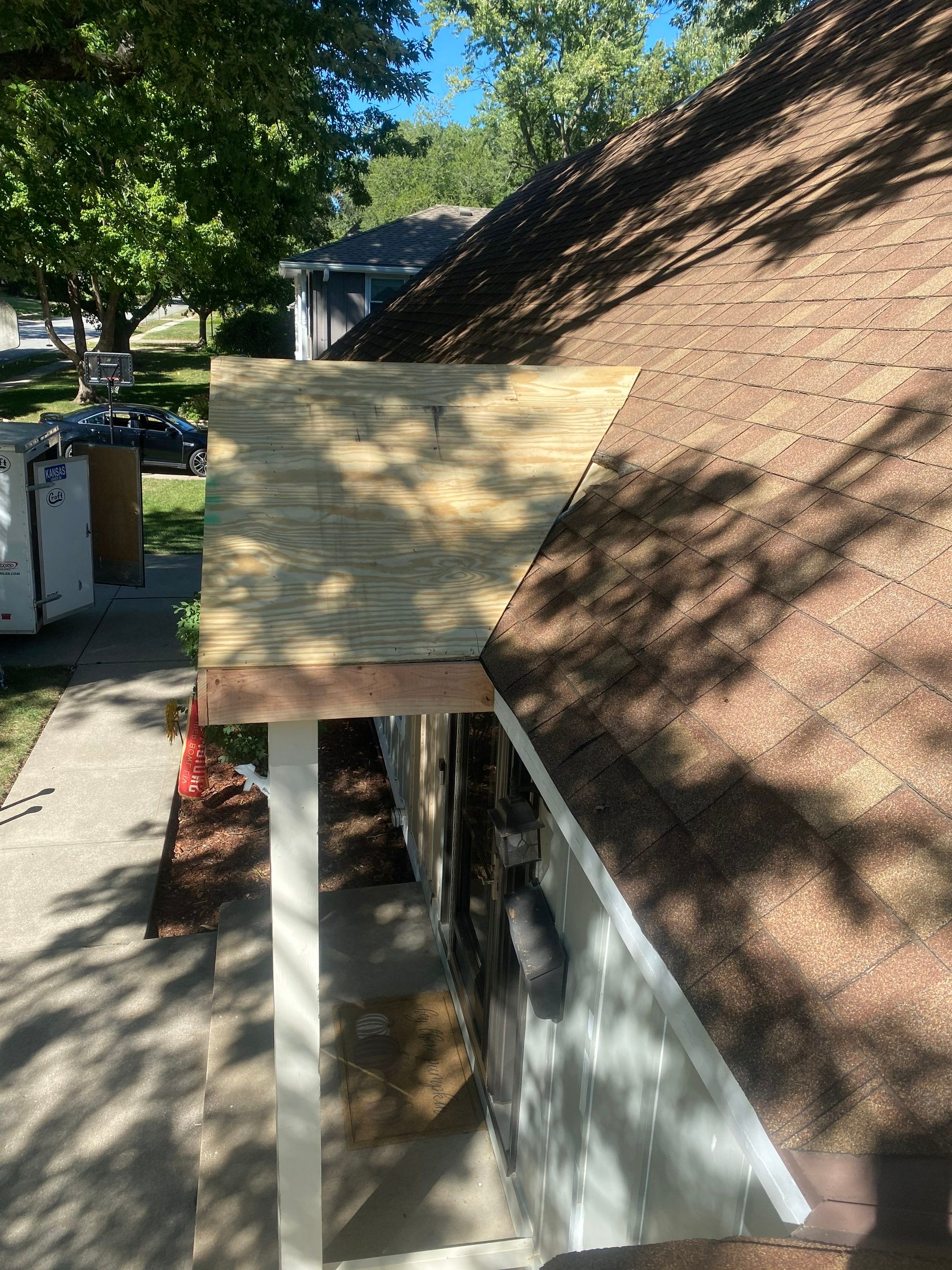 Complete Transformation: Stunning Exterior with cedar accents by Cougar Painting