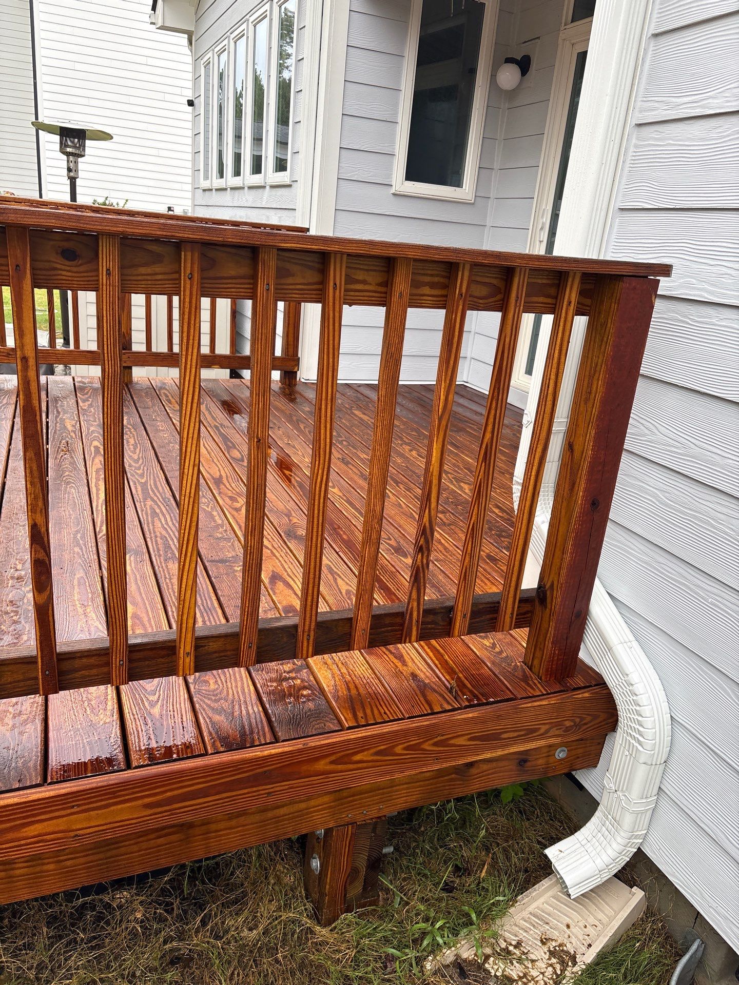 Wood Deck using Wood Sealant by DuraSeal