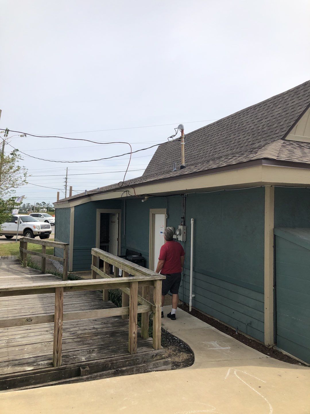 Gutter Installation using Wicker K-Style Seamless Gutters by Gutter Professors