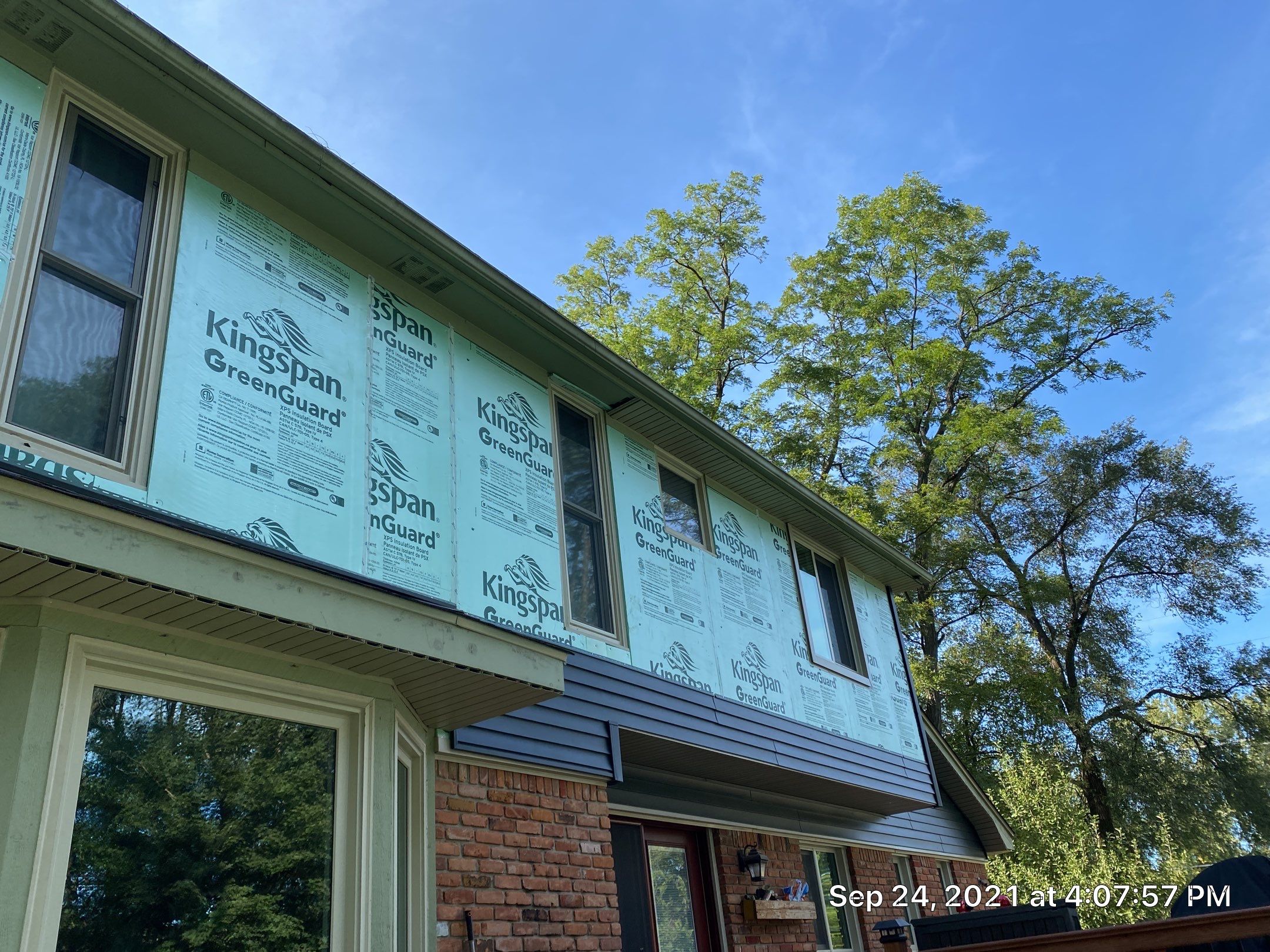 Siding Replacement using CertainTeed Restoration Classic D5 by 180 Contractors
