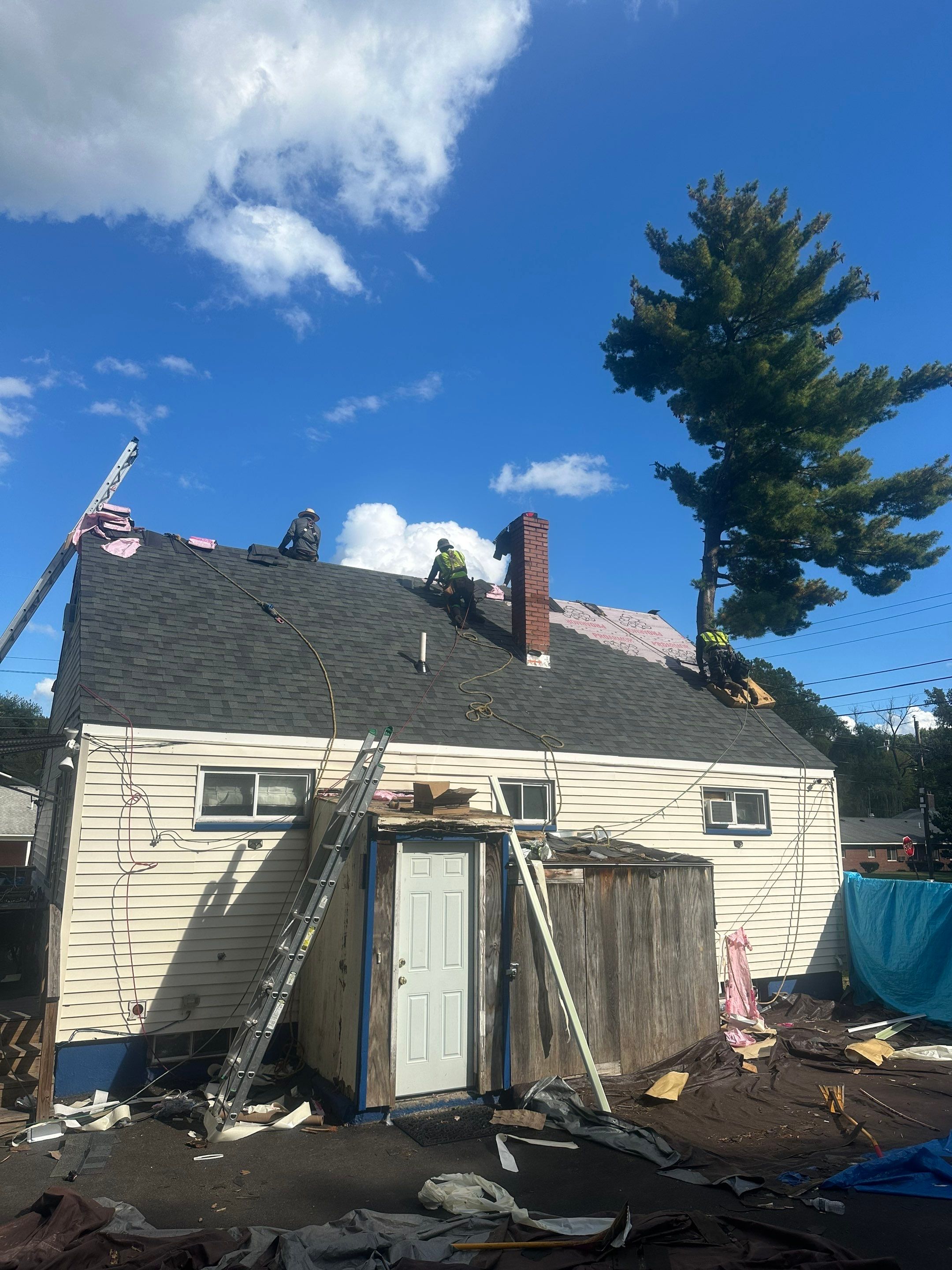 Owens Corning Duration: Harbor Blue in Hartford by Golden Shield Roofing