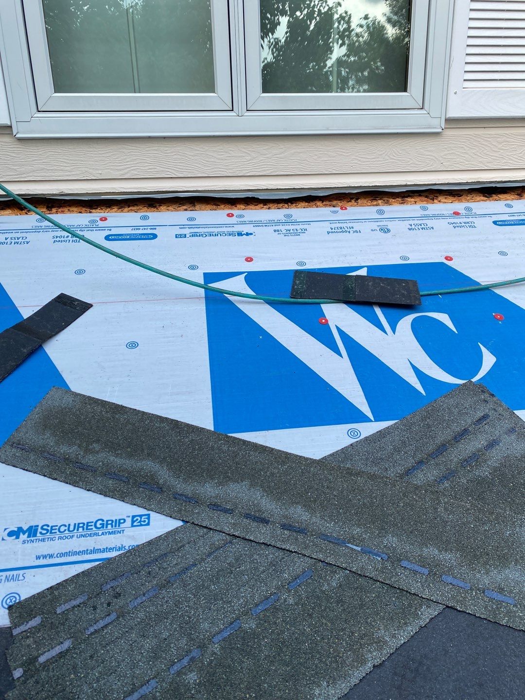 Weathered Wood by White Castle Roofing