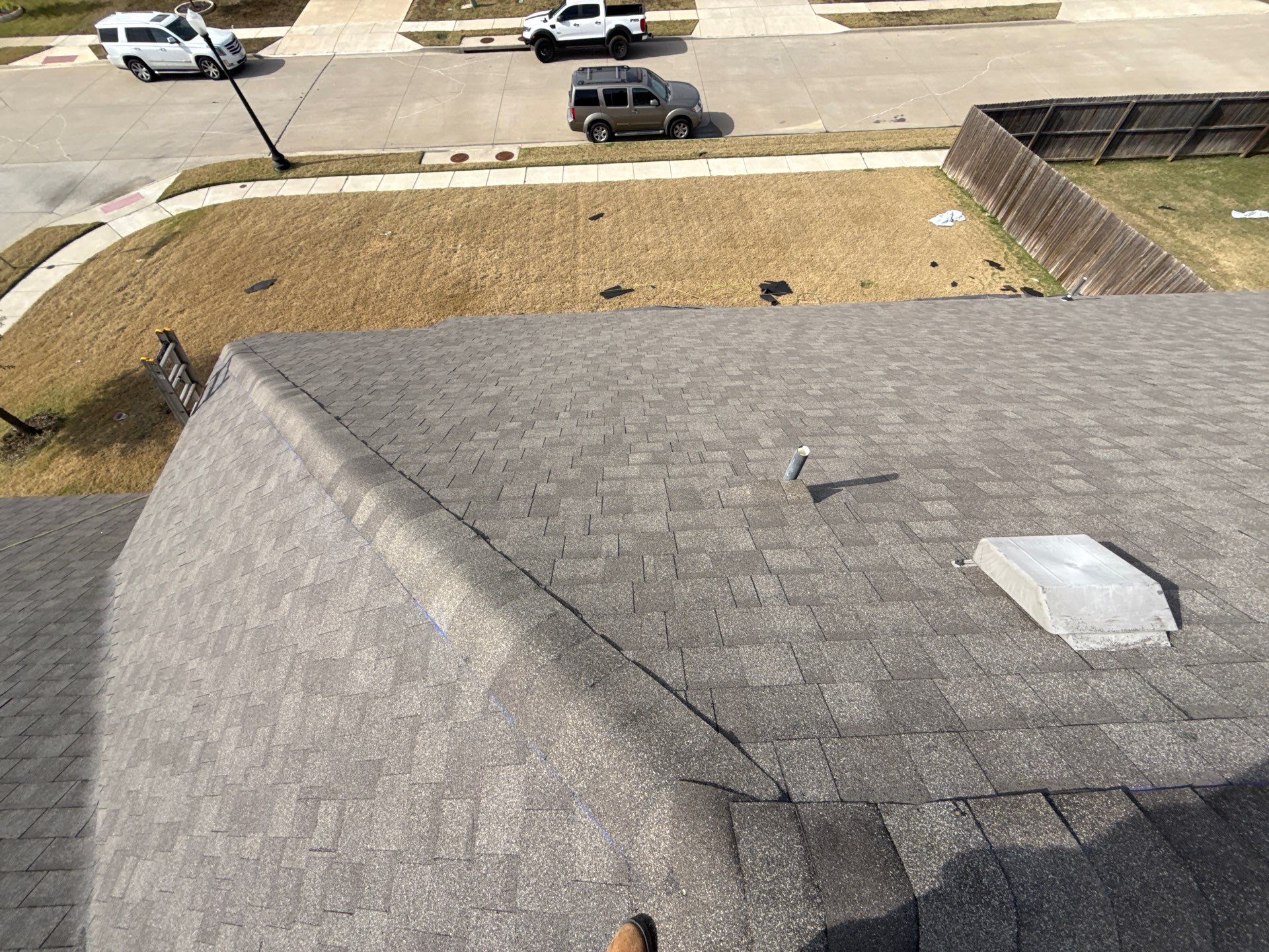 GAF Timberline HDZ - Weathered Wood by Top Sun Roofing