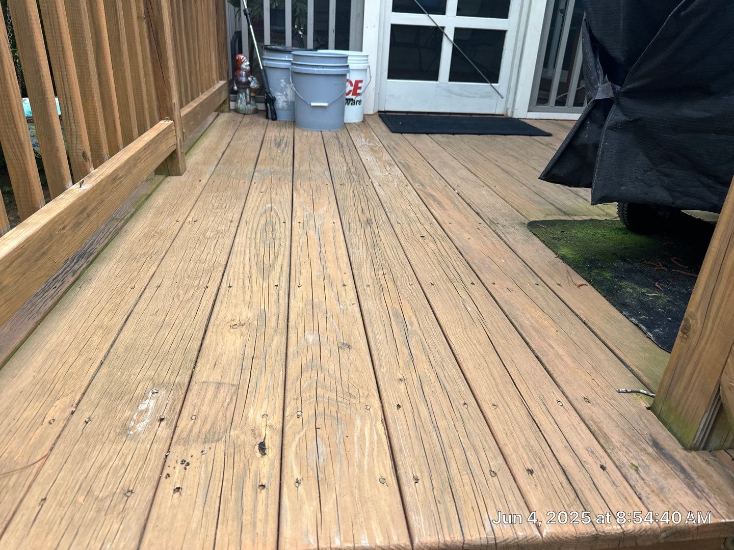Wood Deck using Wood Sealant by DuraSeal