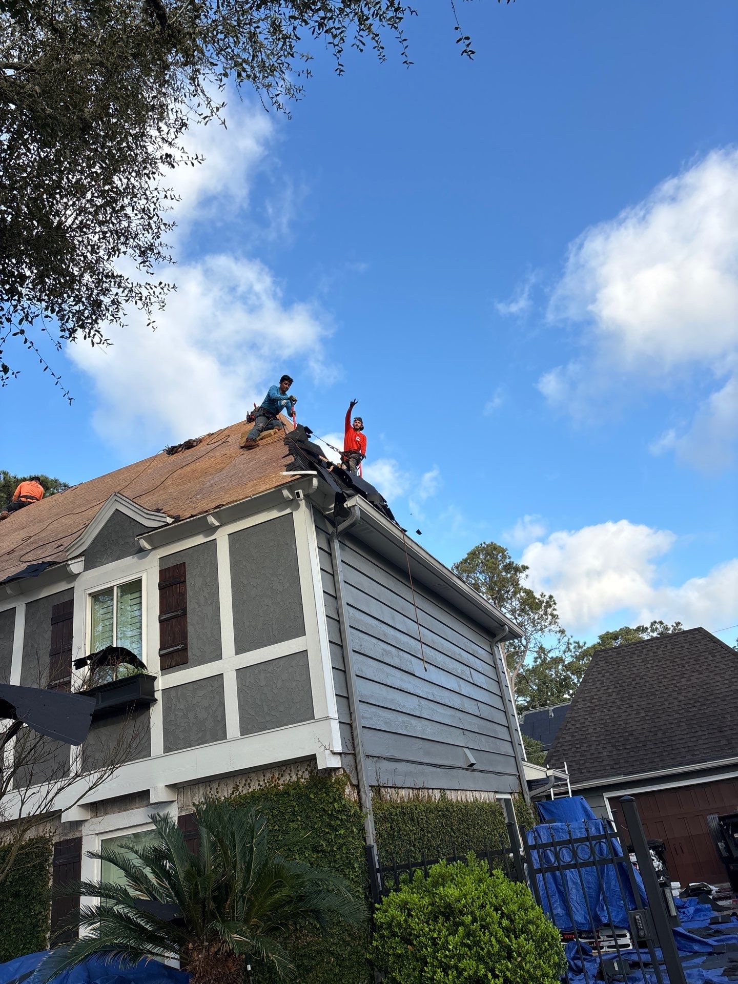 Roof Replacement Houston by Roof Repair Company