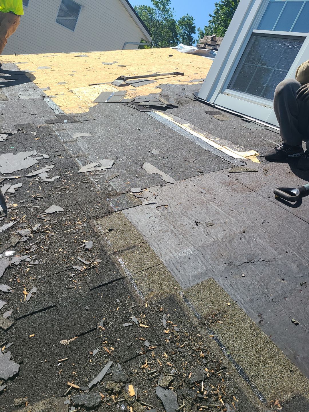 Springfield: CertainTeed Landmark Pro Designer Shingles in Max Def Moire Black by RM Banning, Inc.