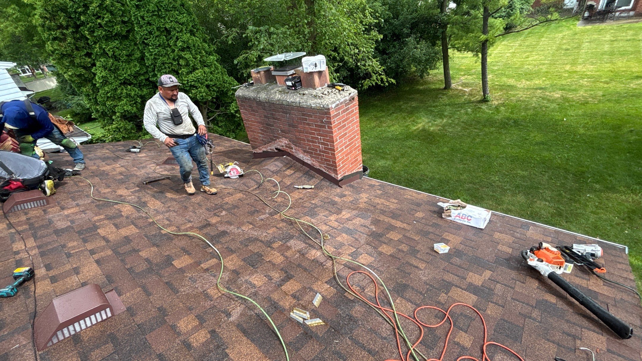 Roof Replacement using Owens Corning Brownwood by 180 Contractors