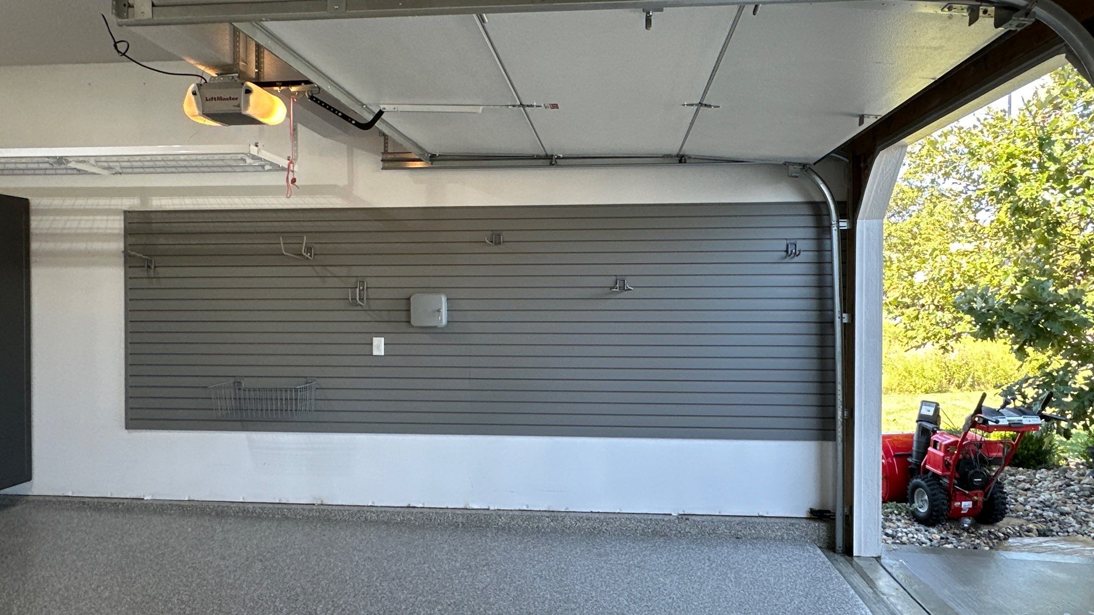 Dan E. got the garage of his dreams by Banner Garage