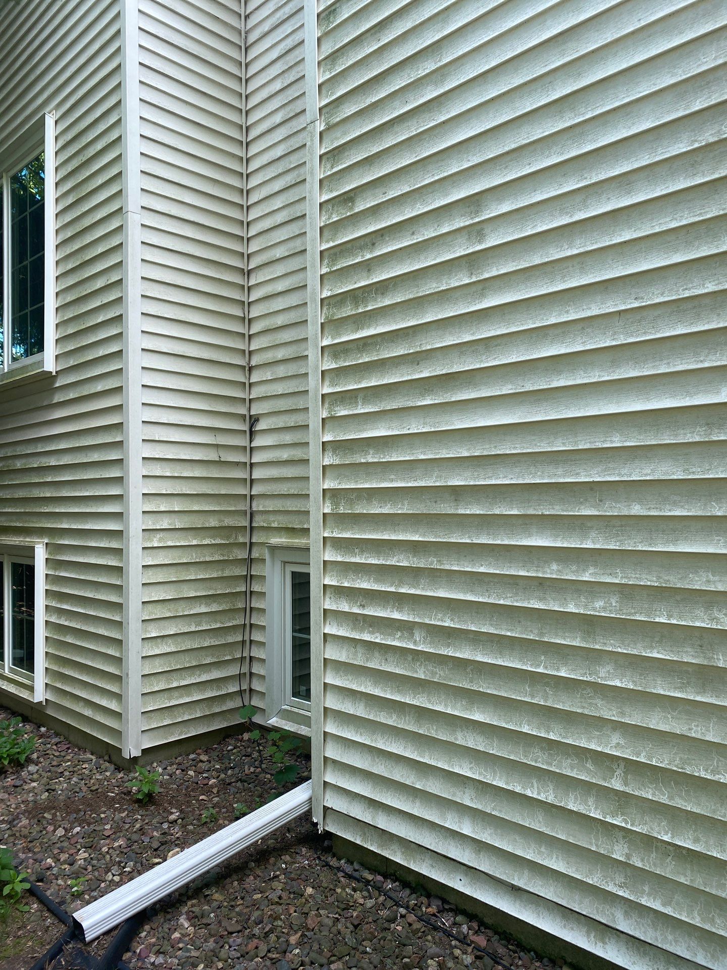 House and window wash by Shulla Exterior Cleaning