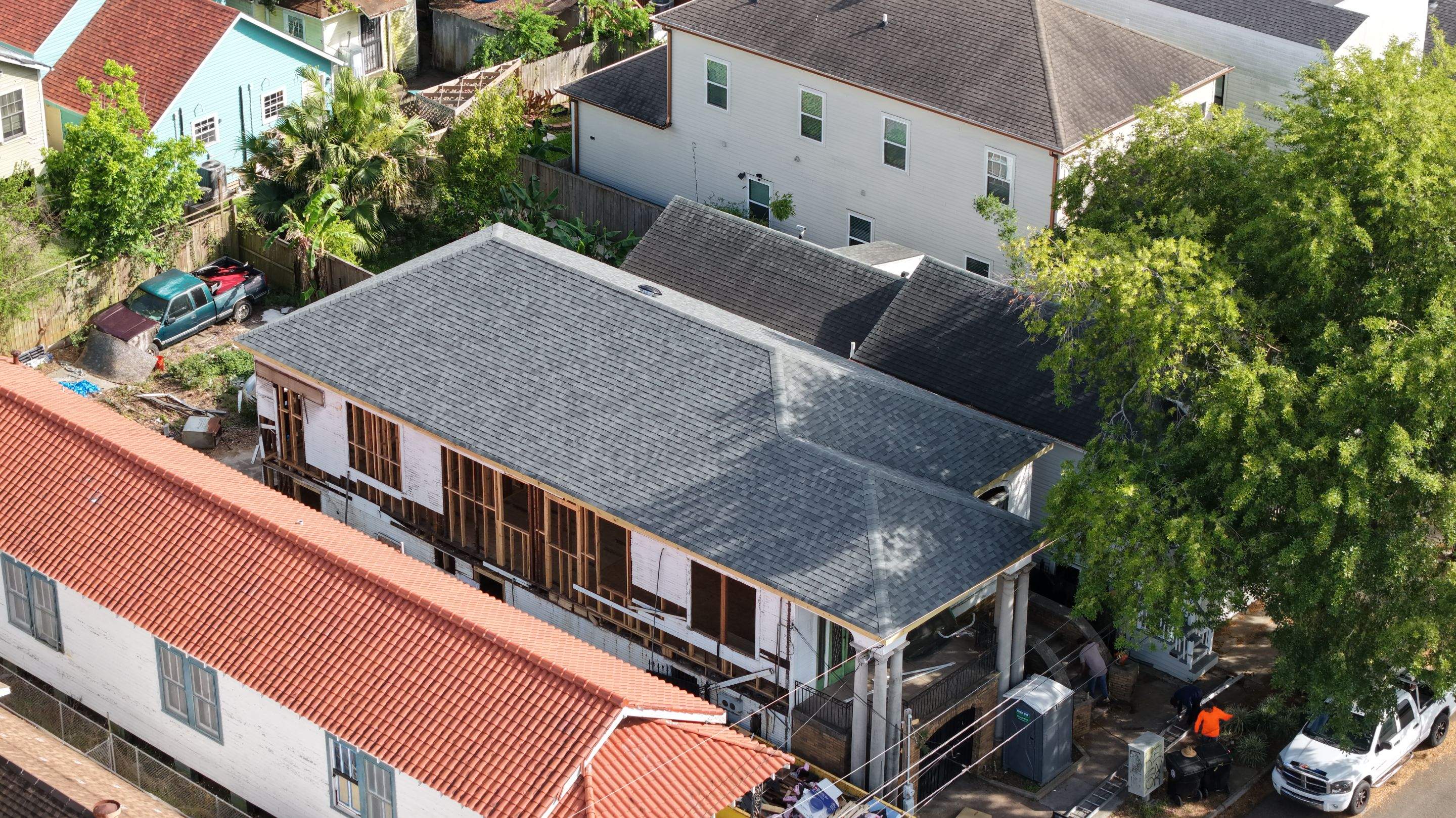 Roof Replacement in New Orleans by HDS Contractors