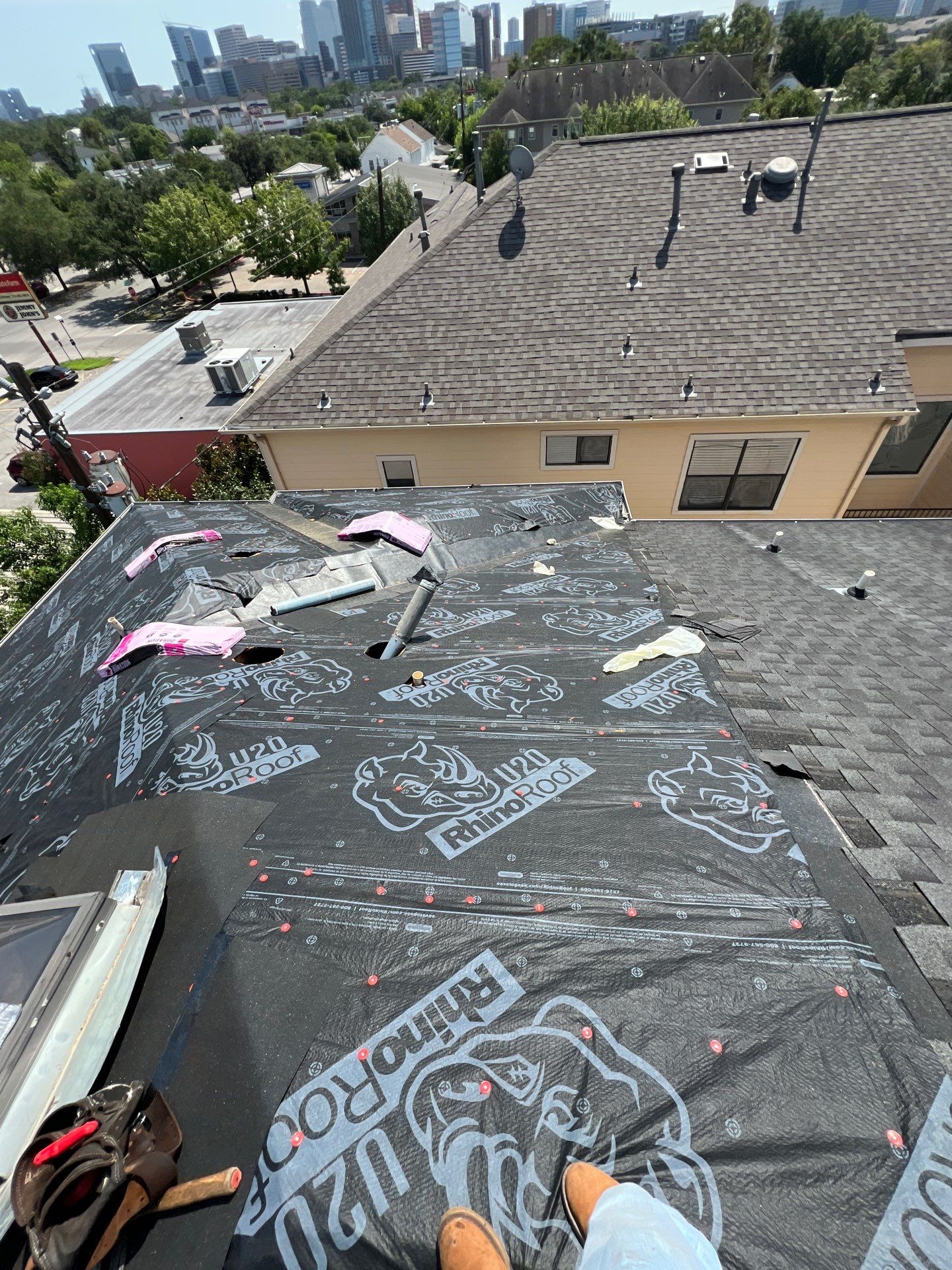 Residential Roofing Installation using Owen's Corning Duration (Lifetime) Shingles by Roof Repair Company