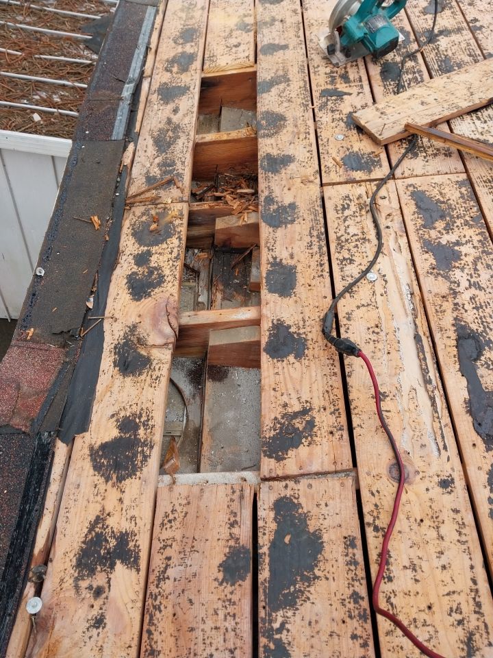 Project in St. Petersburg 33714 by Mitchell Roofing Company LLC 
