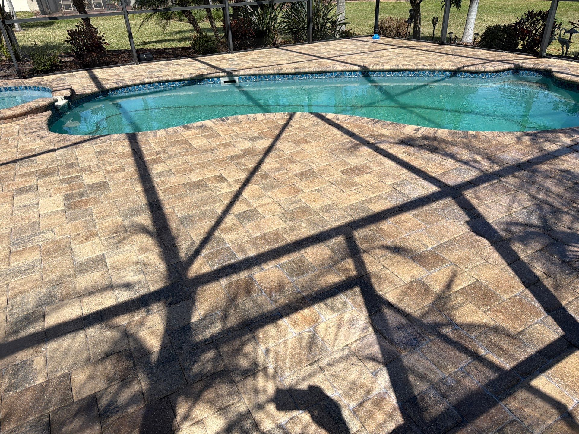Valencia Lakes Pool Deck Paver Sealing and Restoration by Supreme Paver Experts