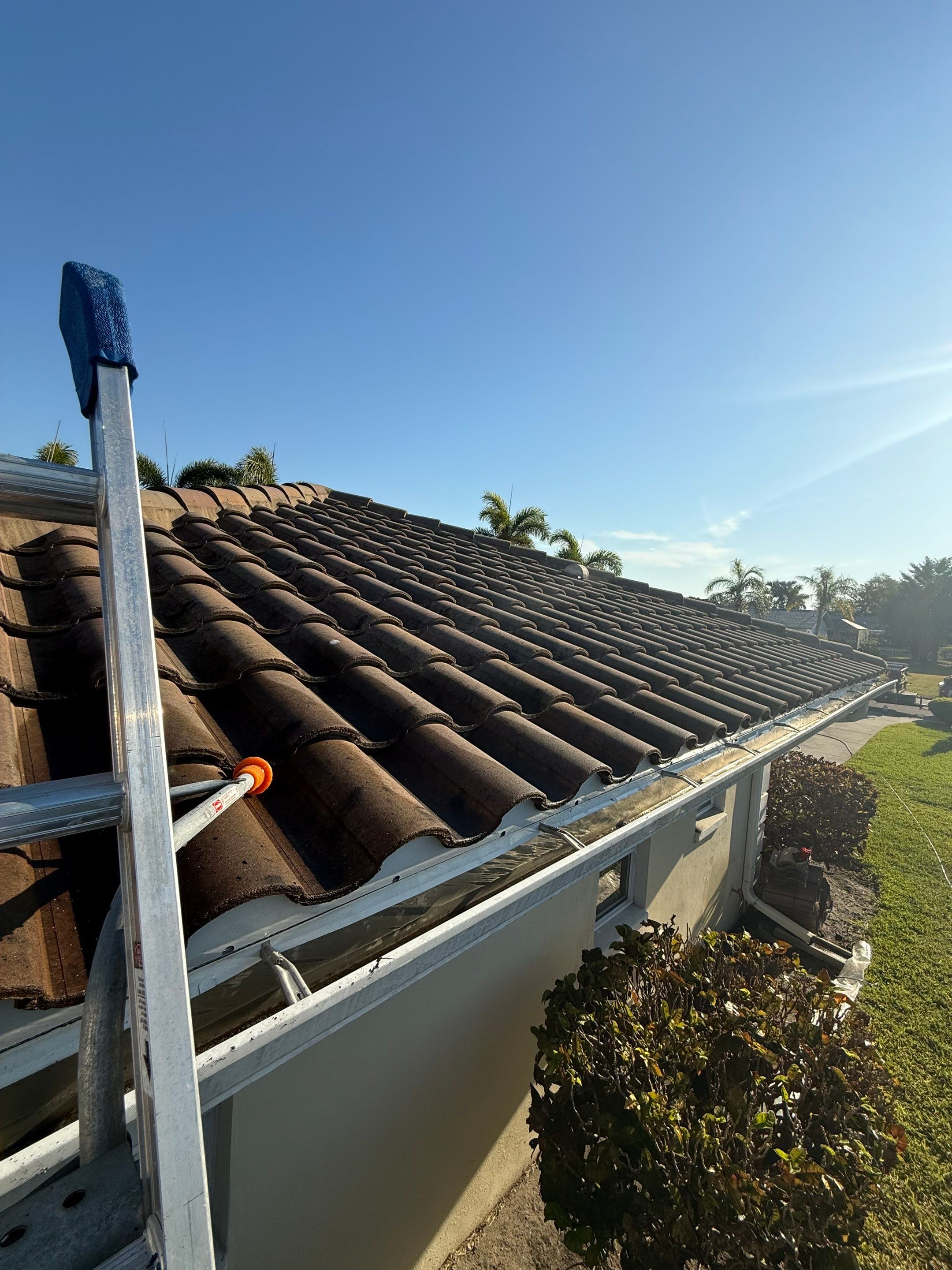 Concrete Tile Roof Cleaning in Village Green – Bradenton, FL | No Walking on Tiles! by Sunshine AquaWash
