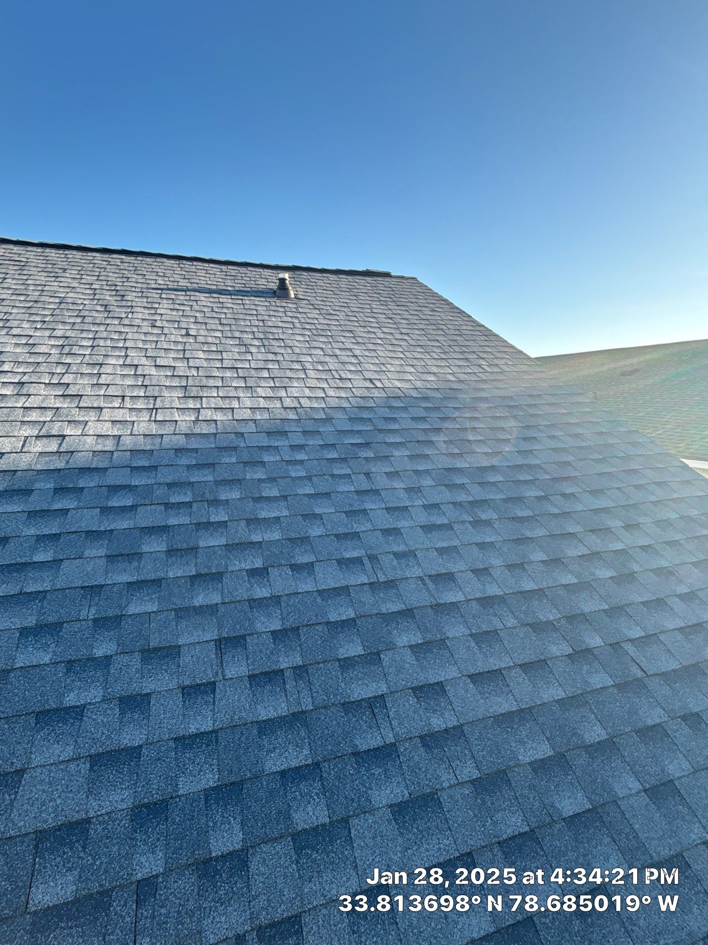 GAF HDZ - Biscayne Blue by Linta Roofing