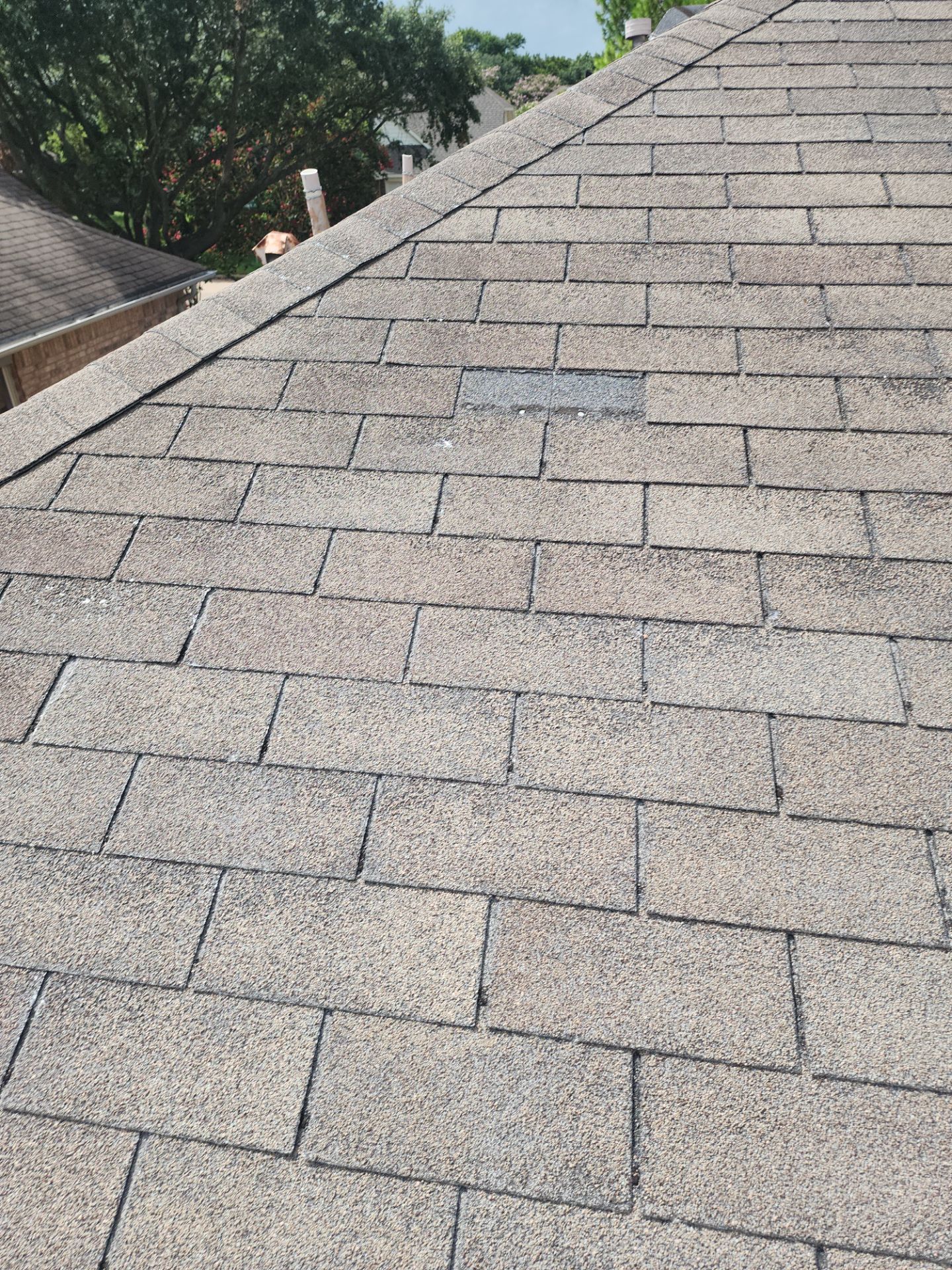 Residential Roofing Installation using Owen's Corning Duration (Lifetime) Shingles by Roof Repair Company