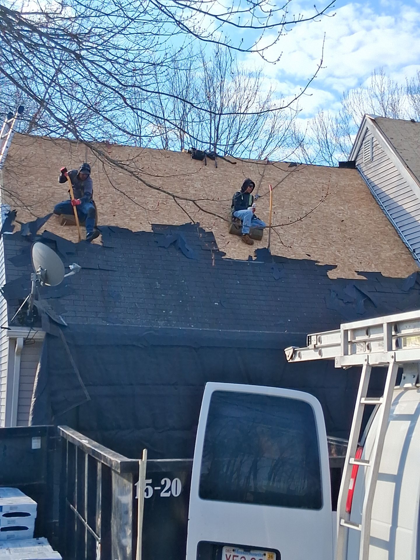 Rochester, NH – Residential Roof Replacement by Tall pine roofing