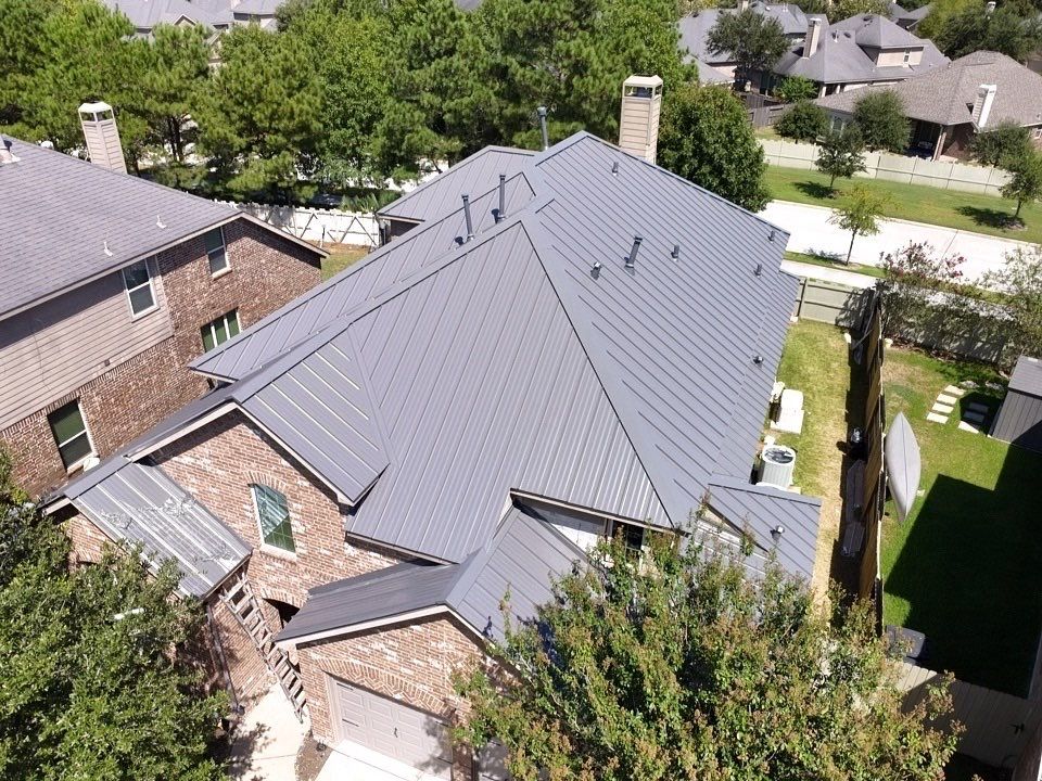 Standing Seam Project - Conroe, Texas by Hartland Roofing & Construction