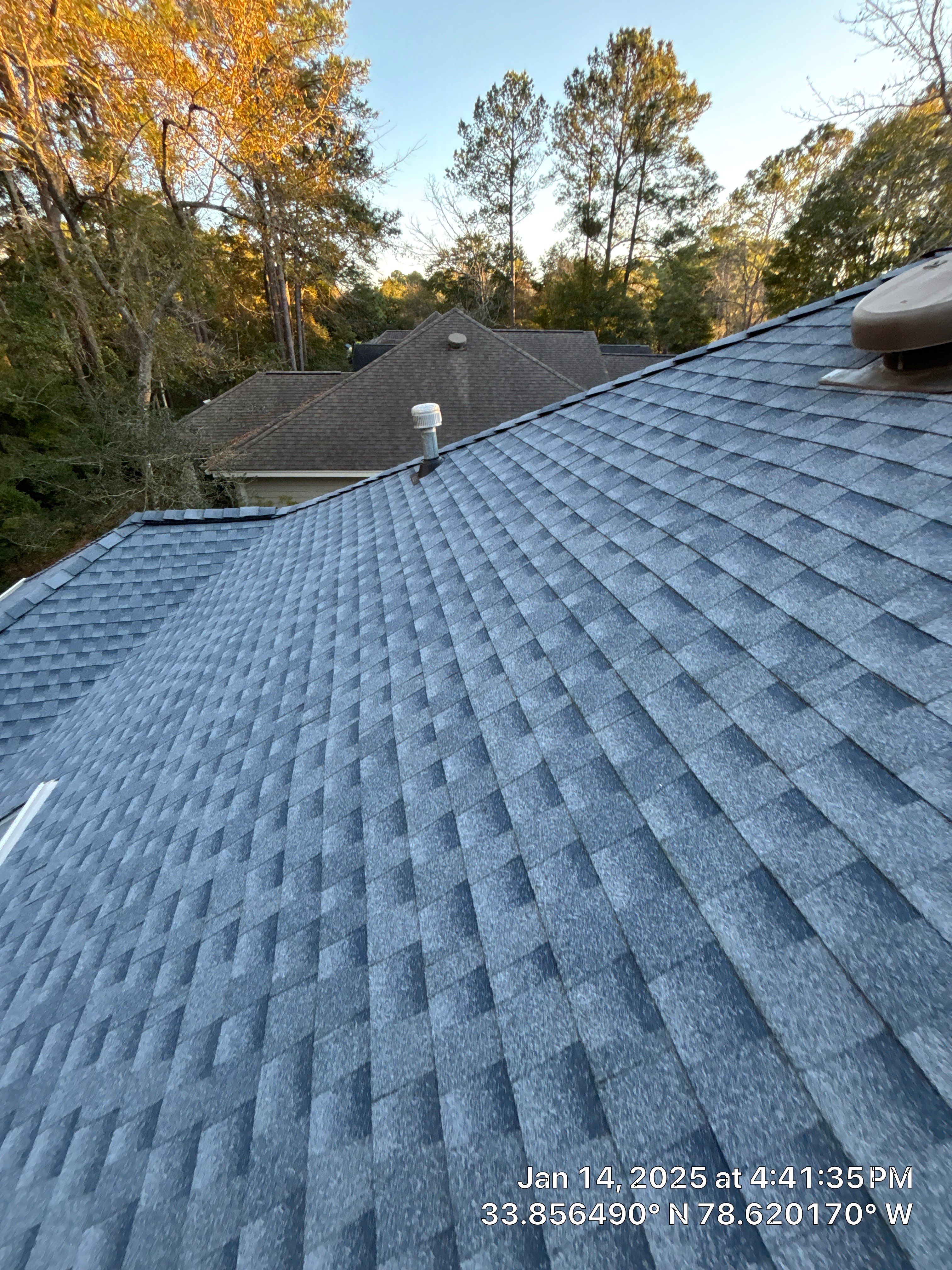 GAF HDZ - Biscayne Blue by Linta Roofing