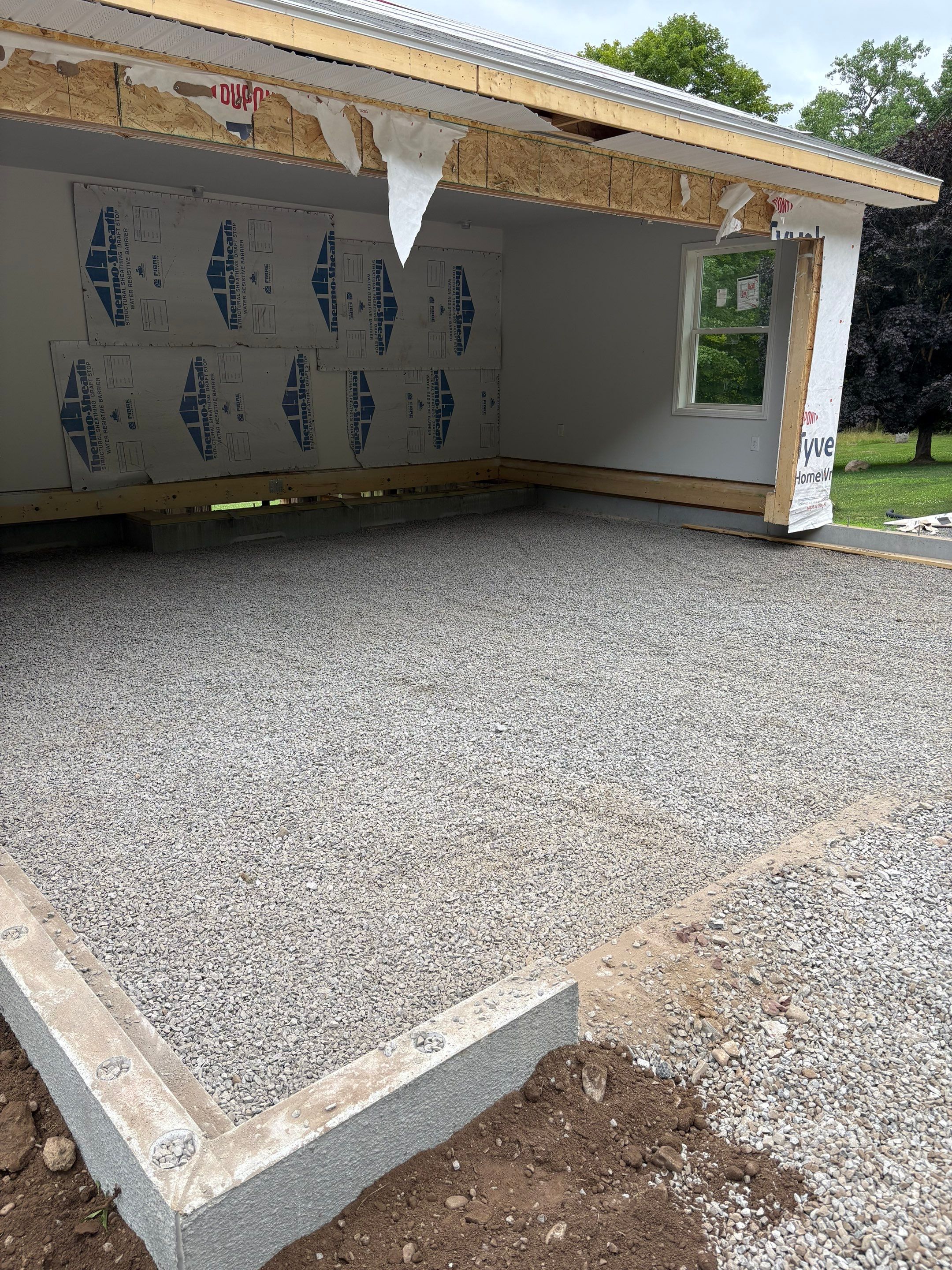 Modular with a attached garage by Horst Custom Homes 