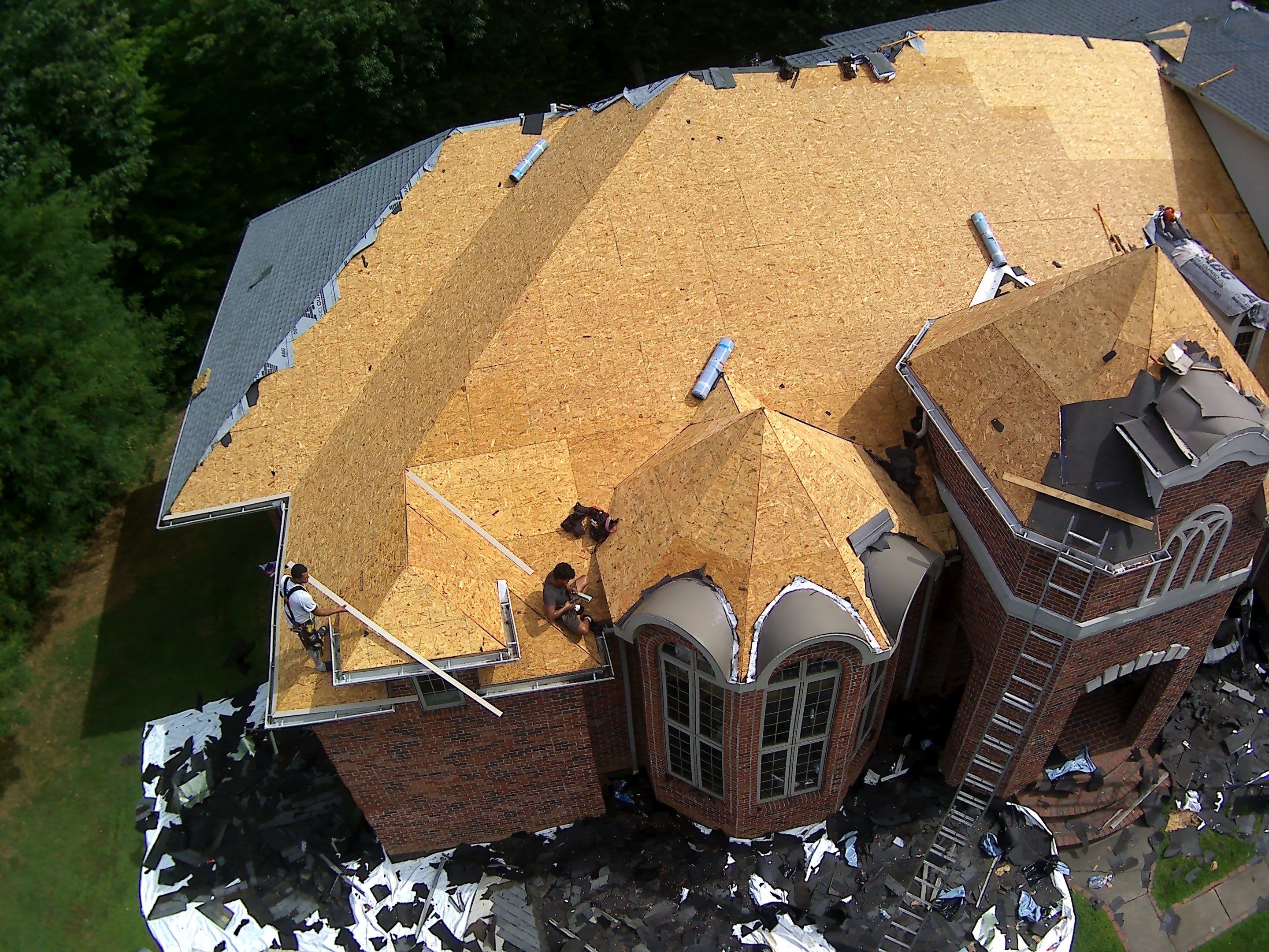 Residential Roofing Installation using GAF Timberline HDZ by Rainstoppers Roofing