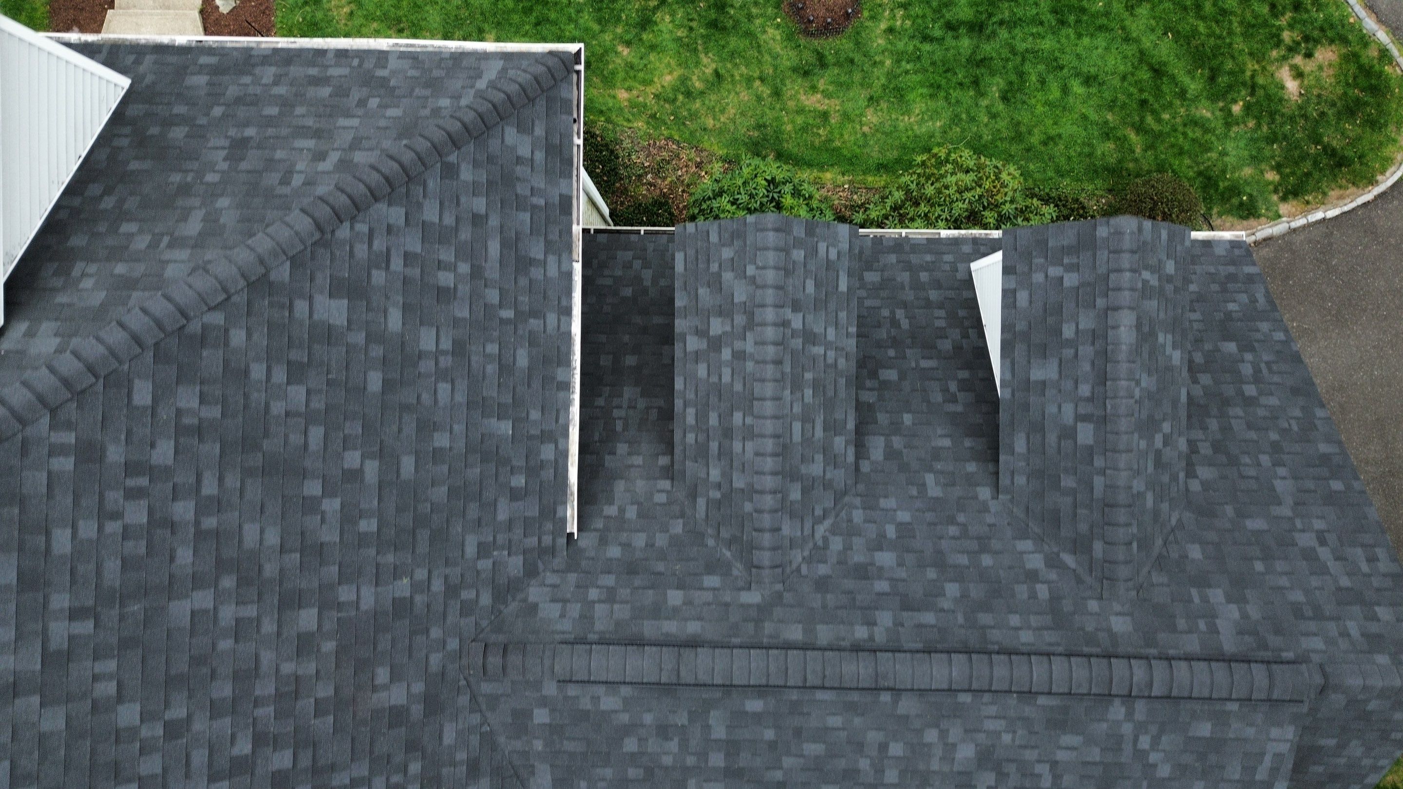Owens Corning Duration: Onyx Black in Orange, Connecticut by Golden Shield Roofing