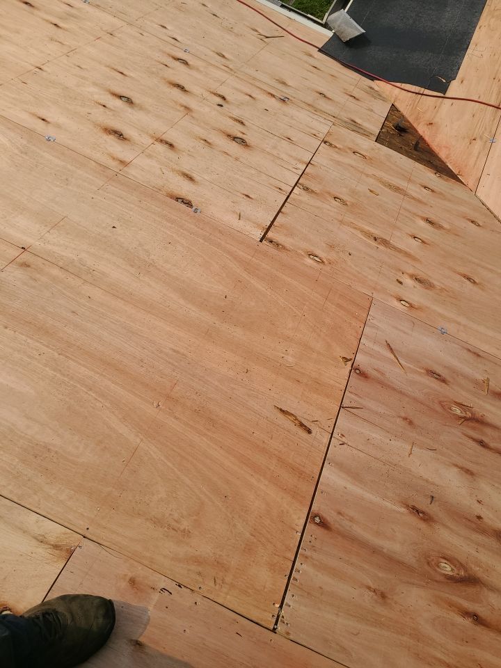 Alexandria: CertainTeed Landmark Pro Architectural Shingles in Max Def Shenandoah by RM Banning, Inc.