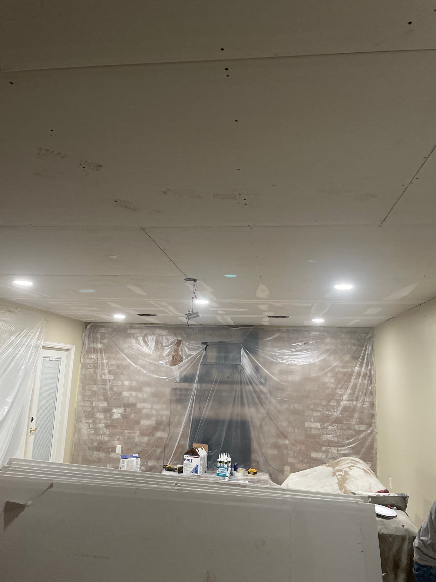 Roof Replacement Houston by Roof Repair Company