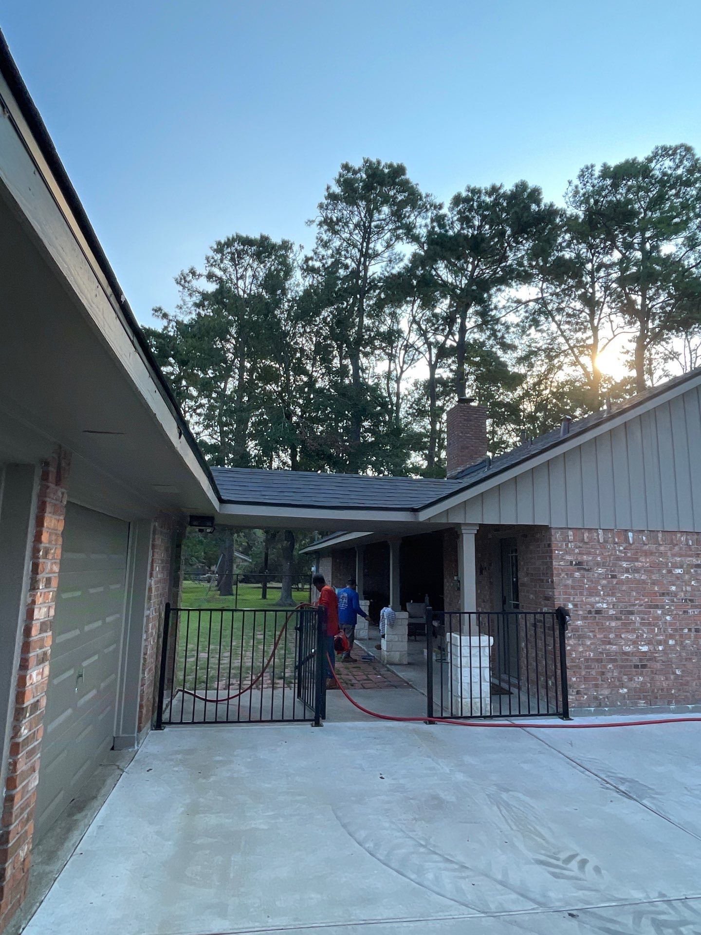 Residential Roofing Installation using Owen's Corning Duration (Lifetime) Shingles by Roof Repair Company