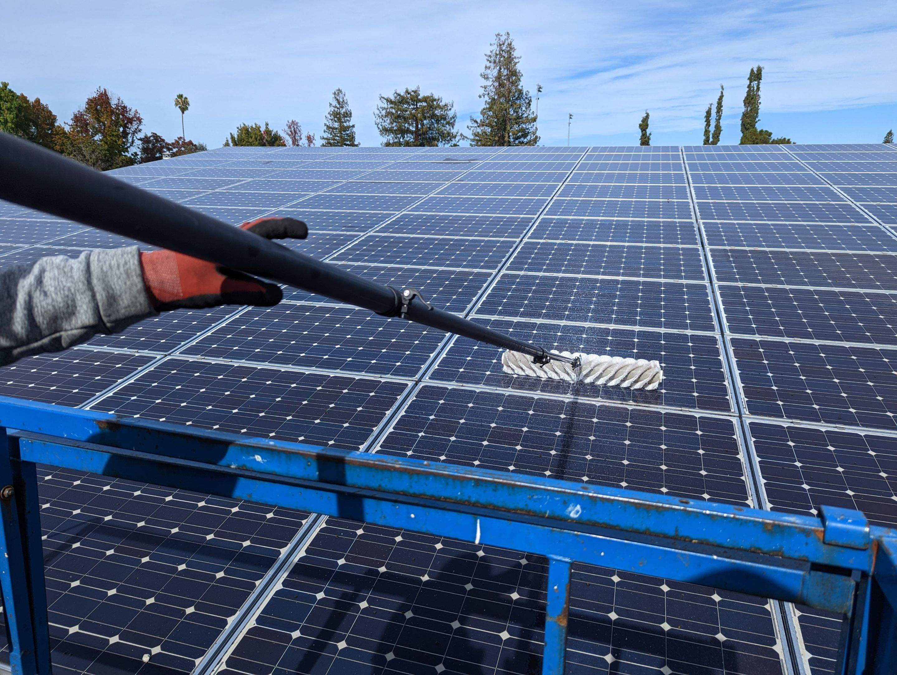 Los Alots Commercial Solar Panel Cleaning by All One Solar Shine