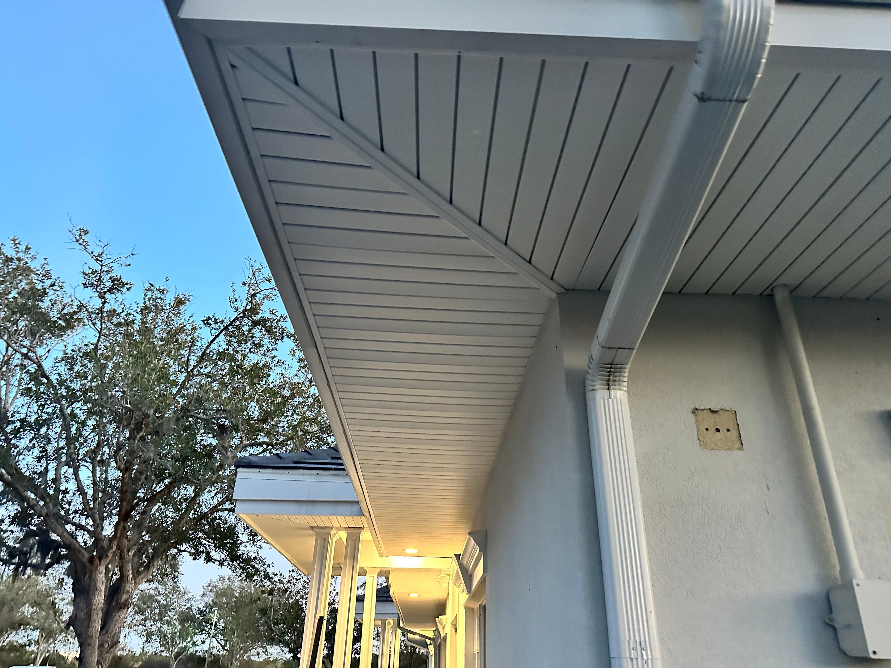 Gutter Repair and Resealing in Sarasota FL by Gutter Professors
