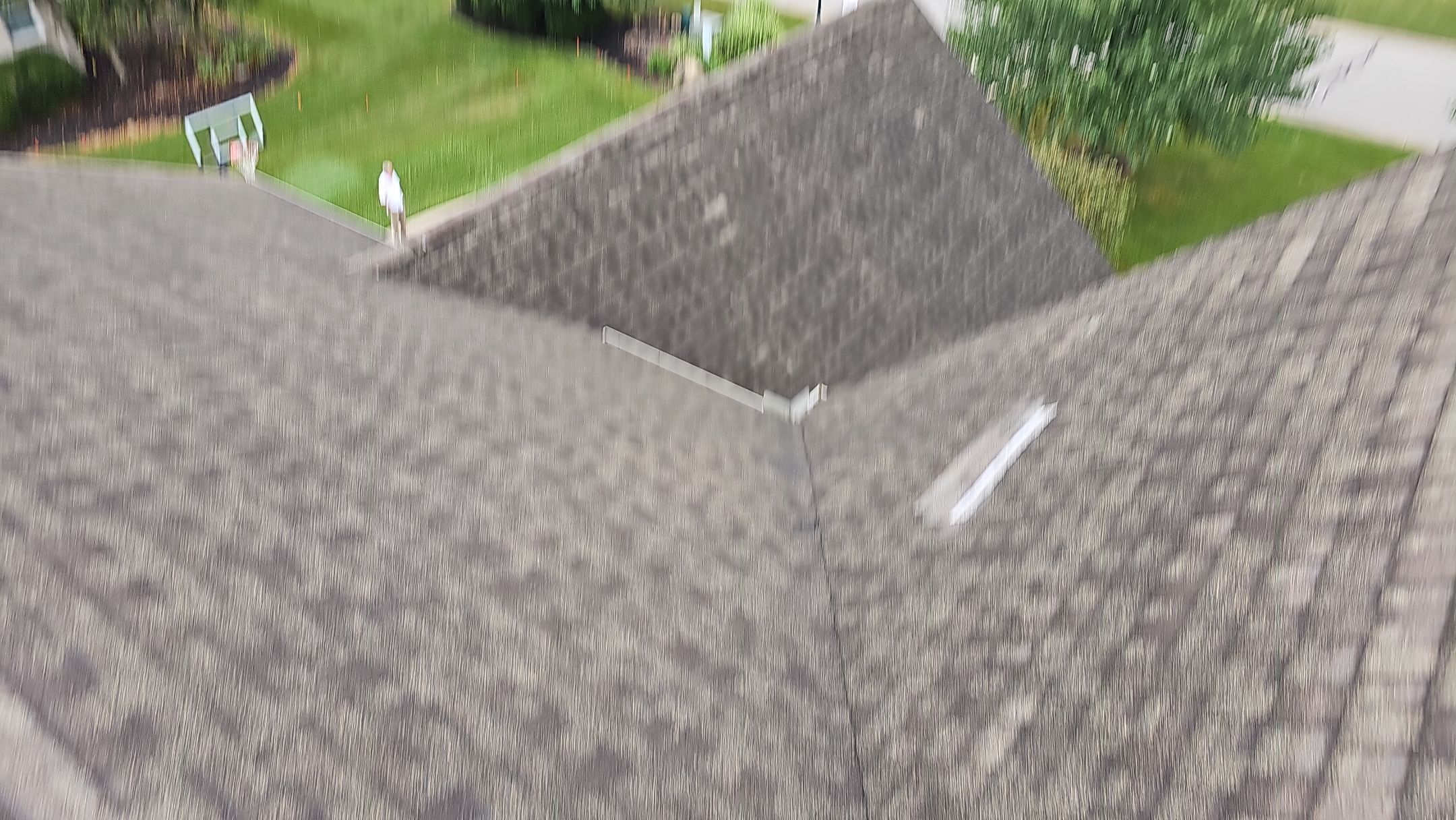 ATLAS PINNACLE COLOR: WEATHERED WOOD by Eagle Eye Roofing
