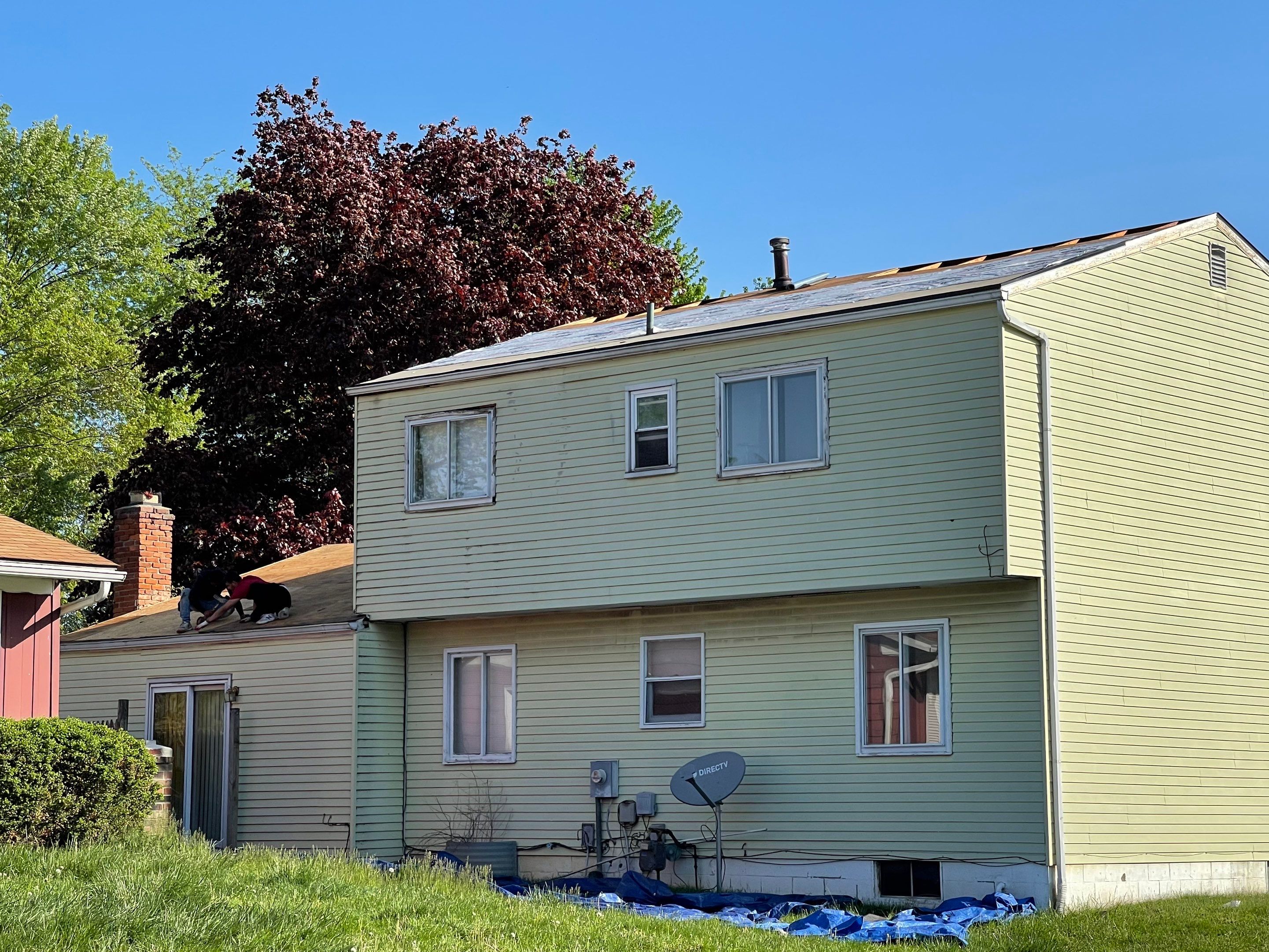 Siding Installation using Exterior Portfolio Vinyl Siding by SOS Home Ohio 