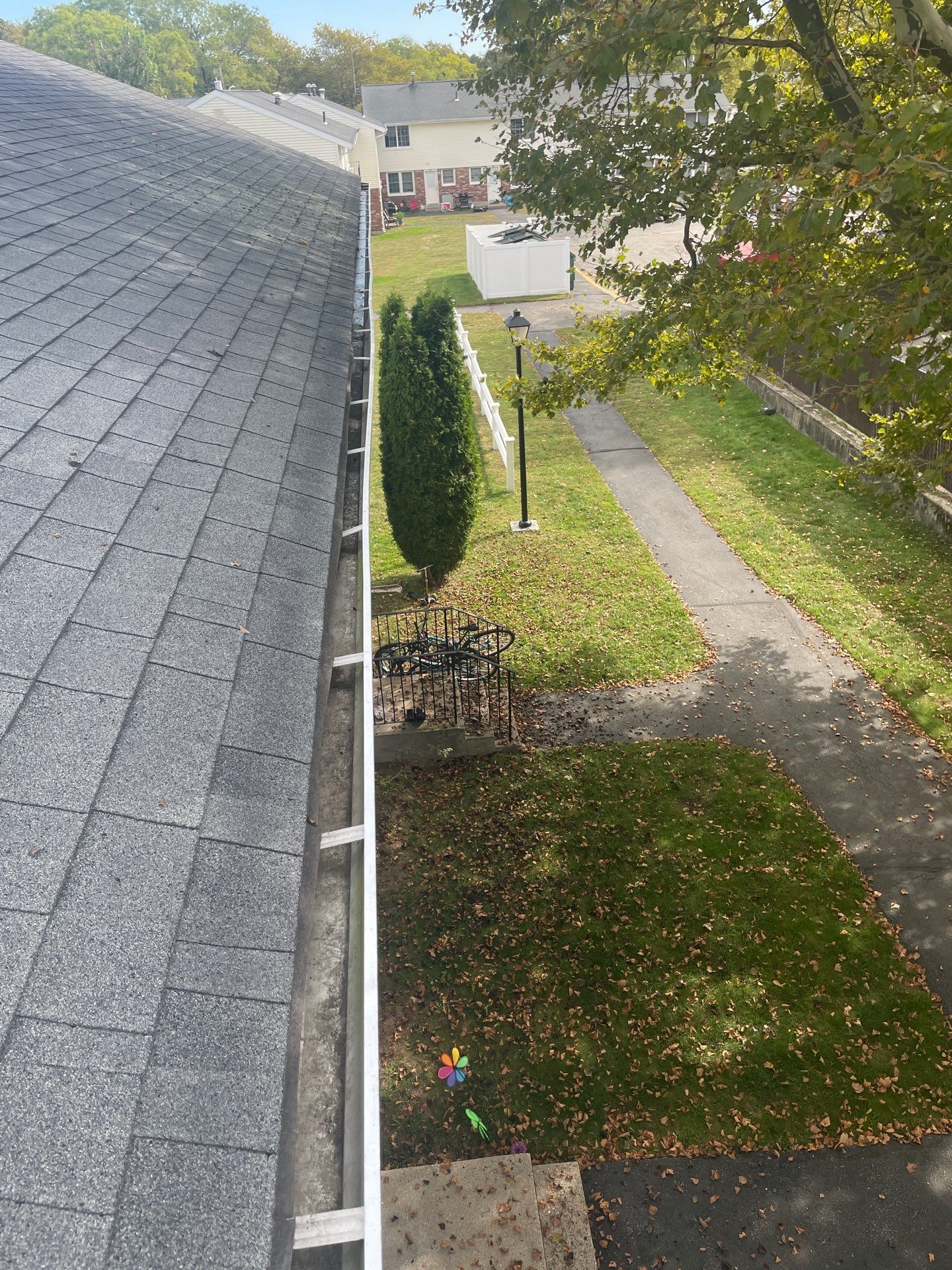 Commercial gutter cleaning Providence, RI after photo with clean gutters