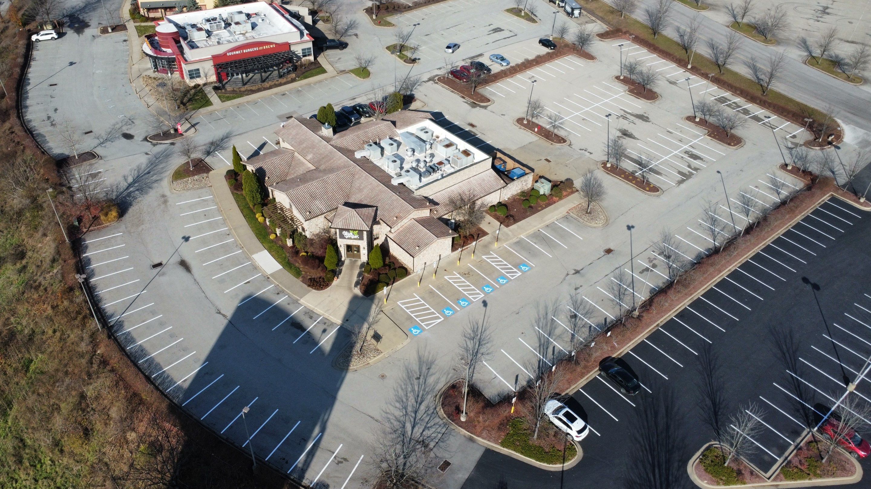 Olive Garden - Pittsburgh Mills by G-Force Parking Lot Striping of Pittsburgh