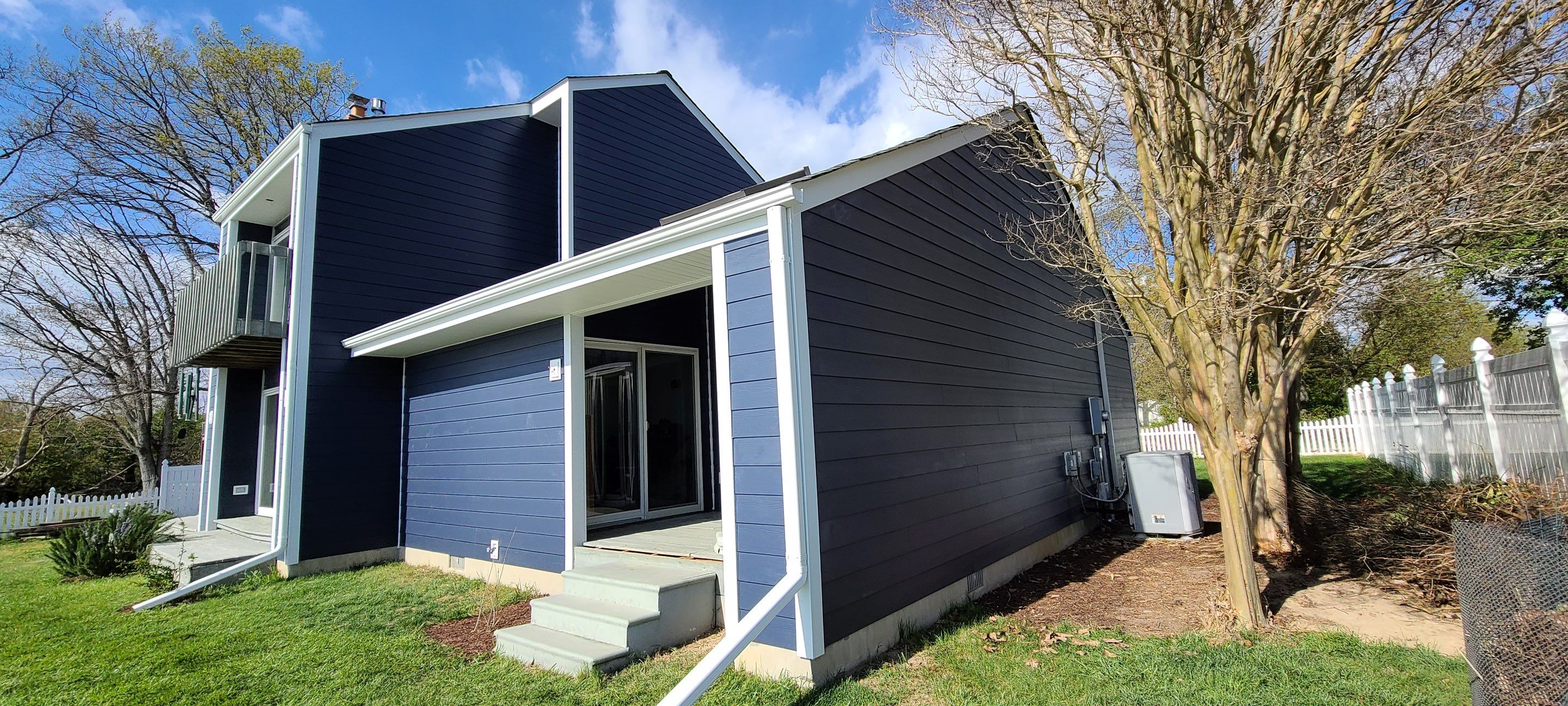 Siding replacement using James Hardie Siding by Window Depot of Annapolis