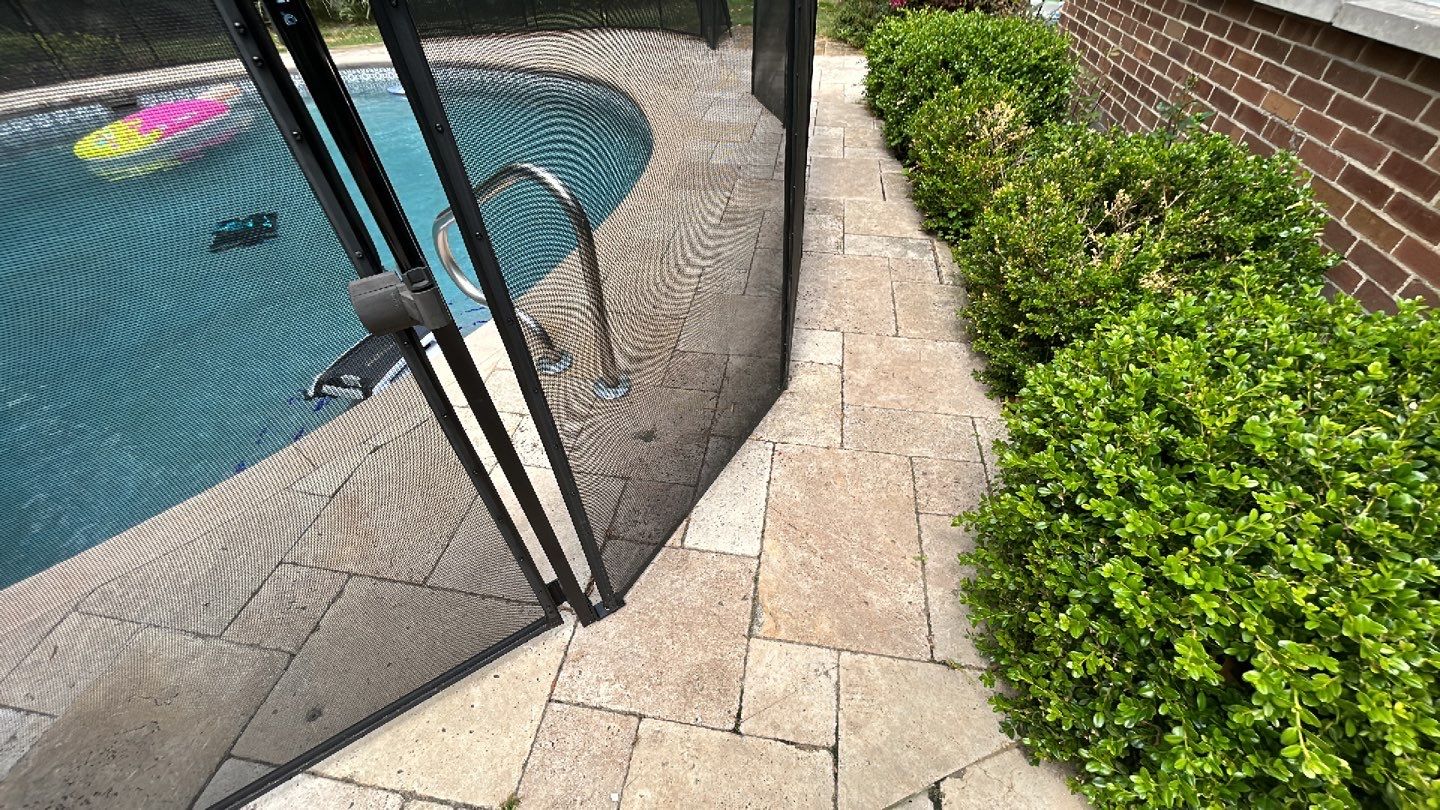 Lake Forest, IL by Northern Power Washing LLC.