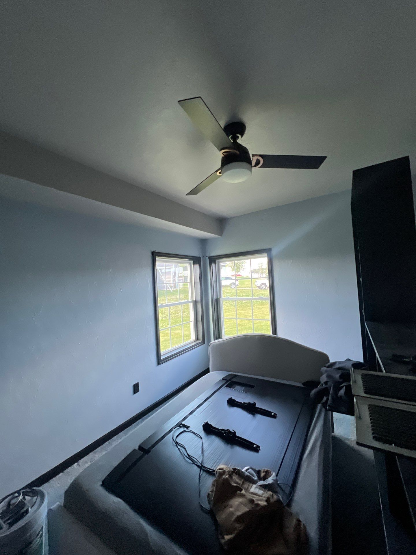 Before & After: Interior Repaint ✨ by Grandview Painting
